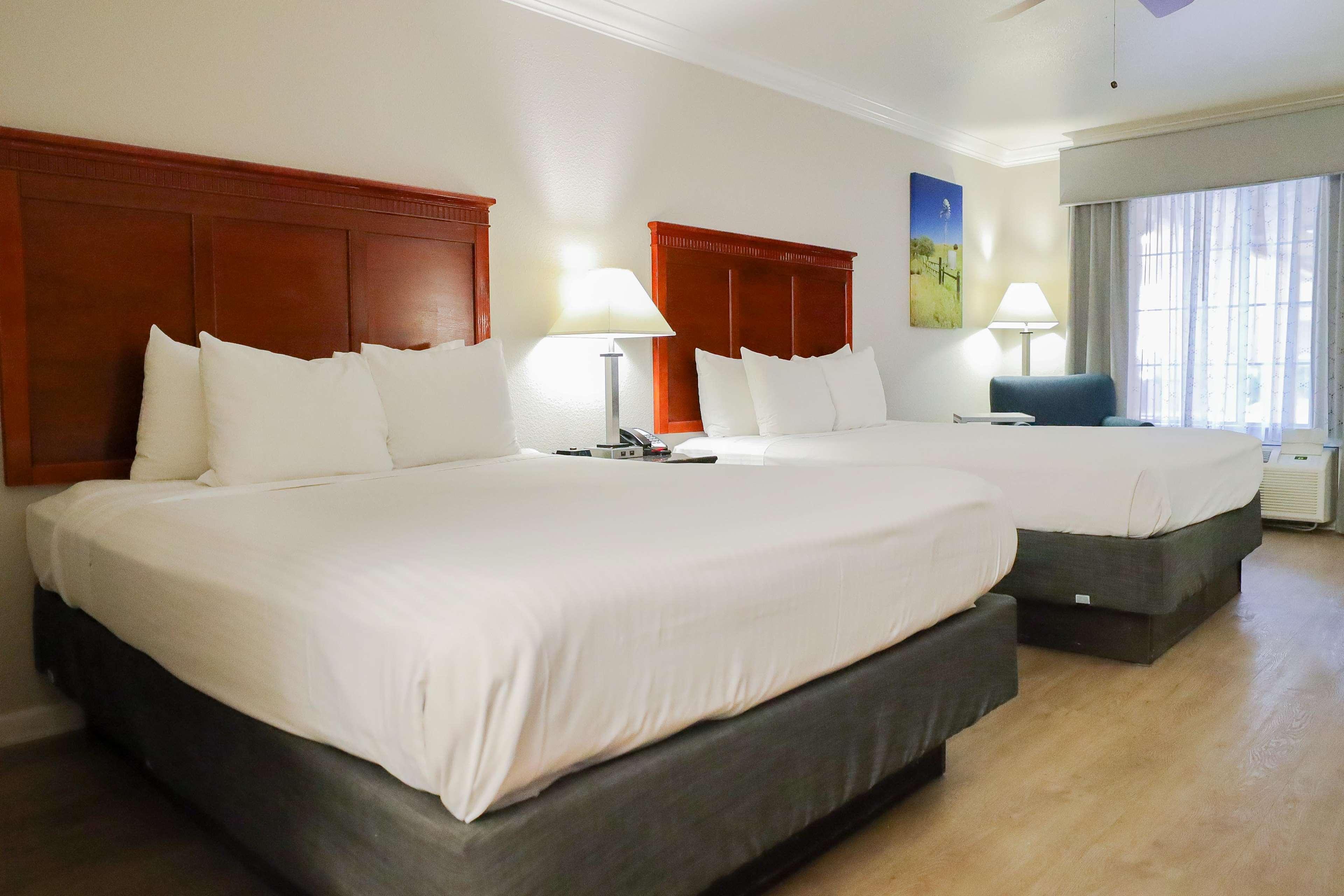 Room Two Queen Beds Non Smoking