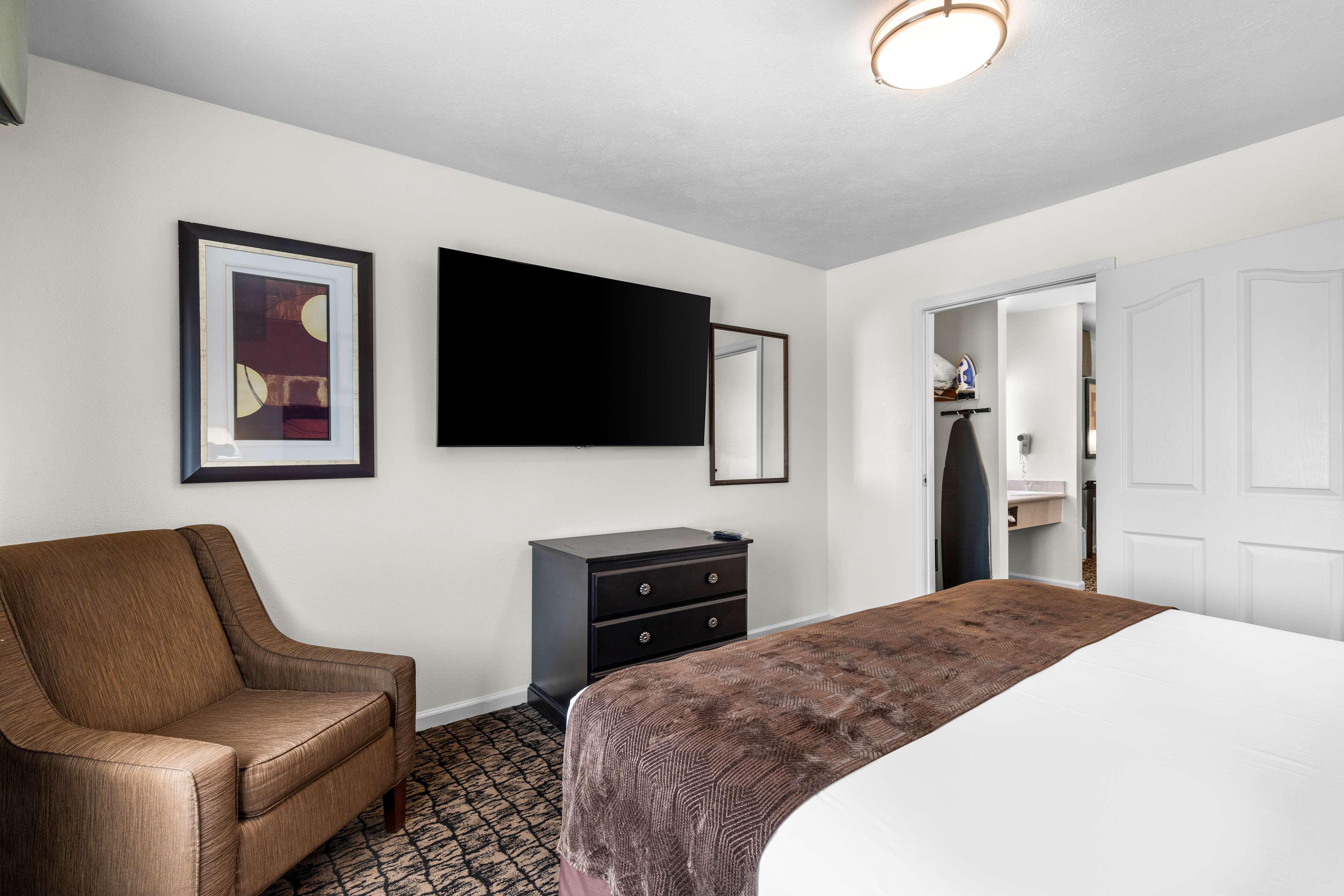 Suite King Bed Non Smoking