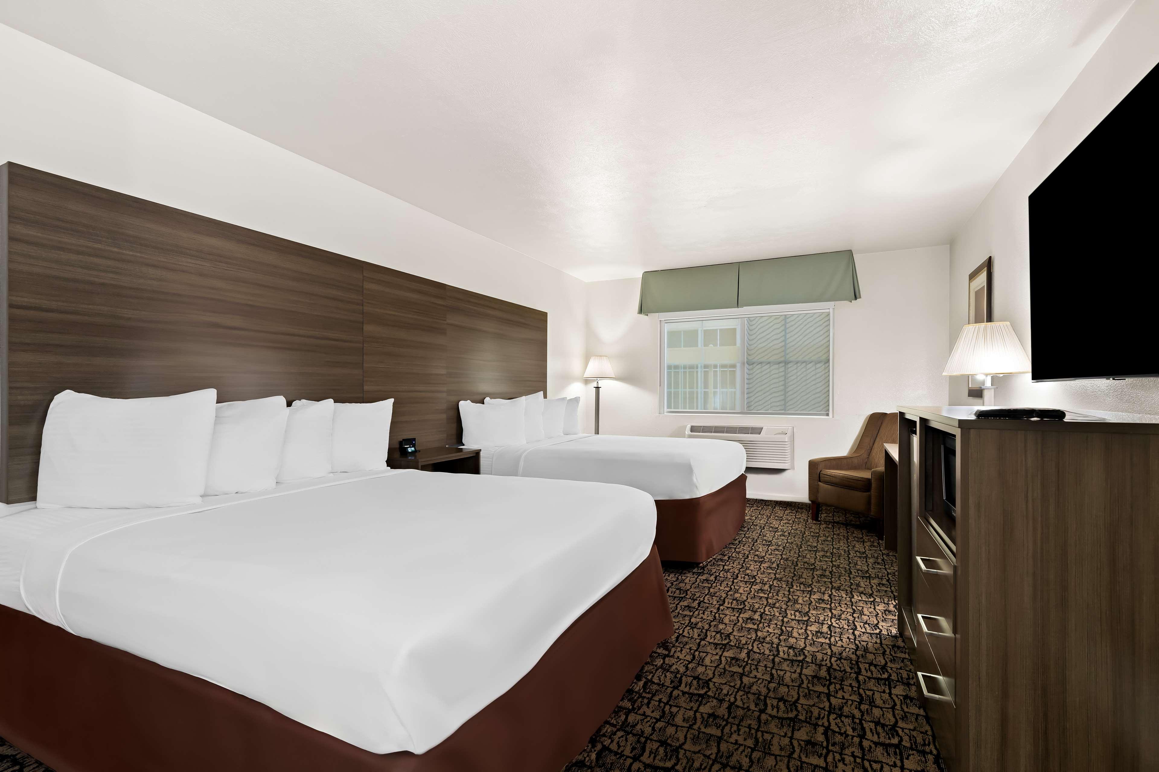 Room Two Queen Beds Non Smoking