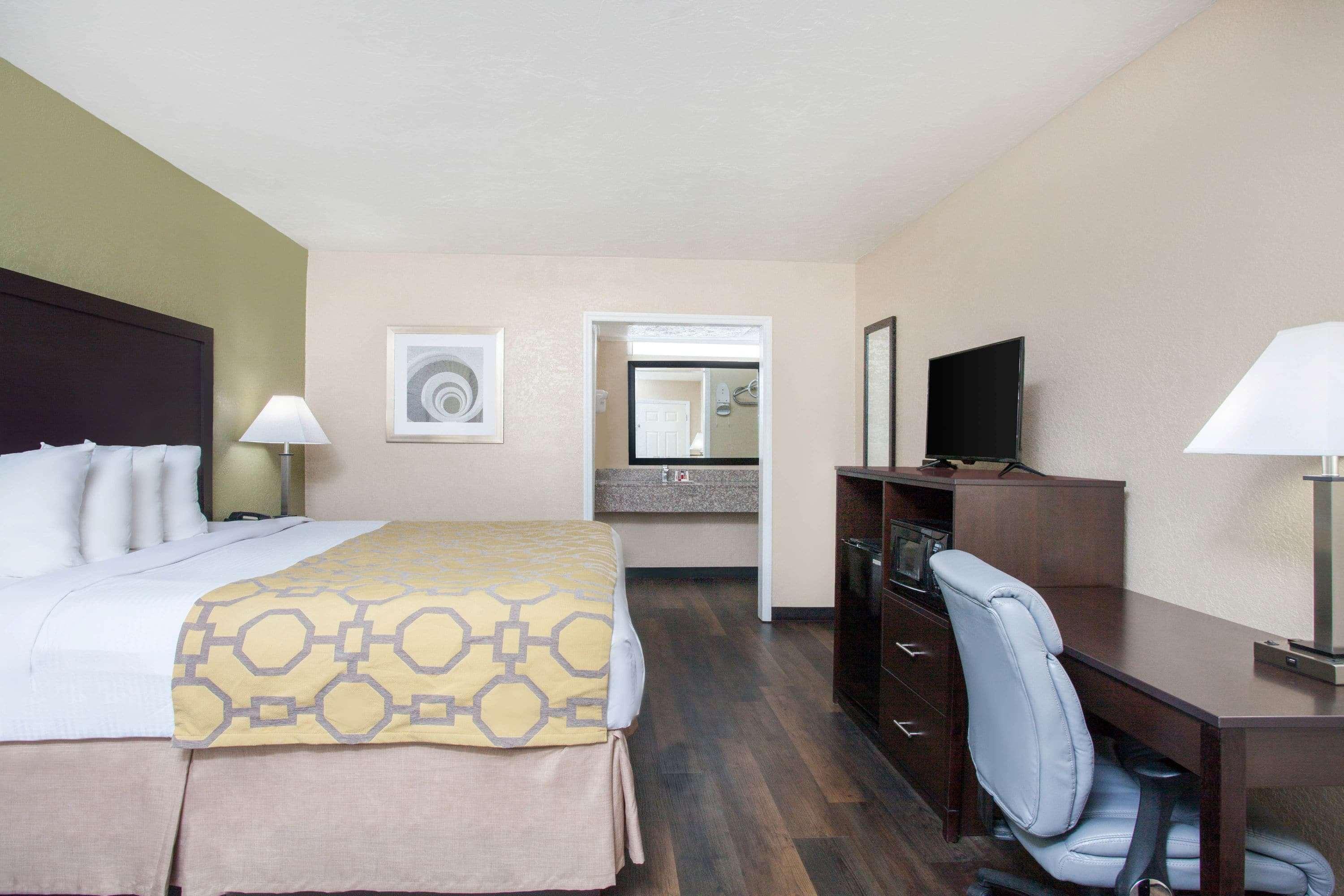 Double Business King Bed