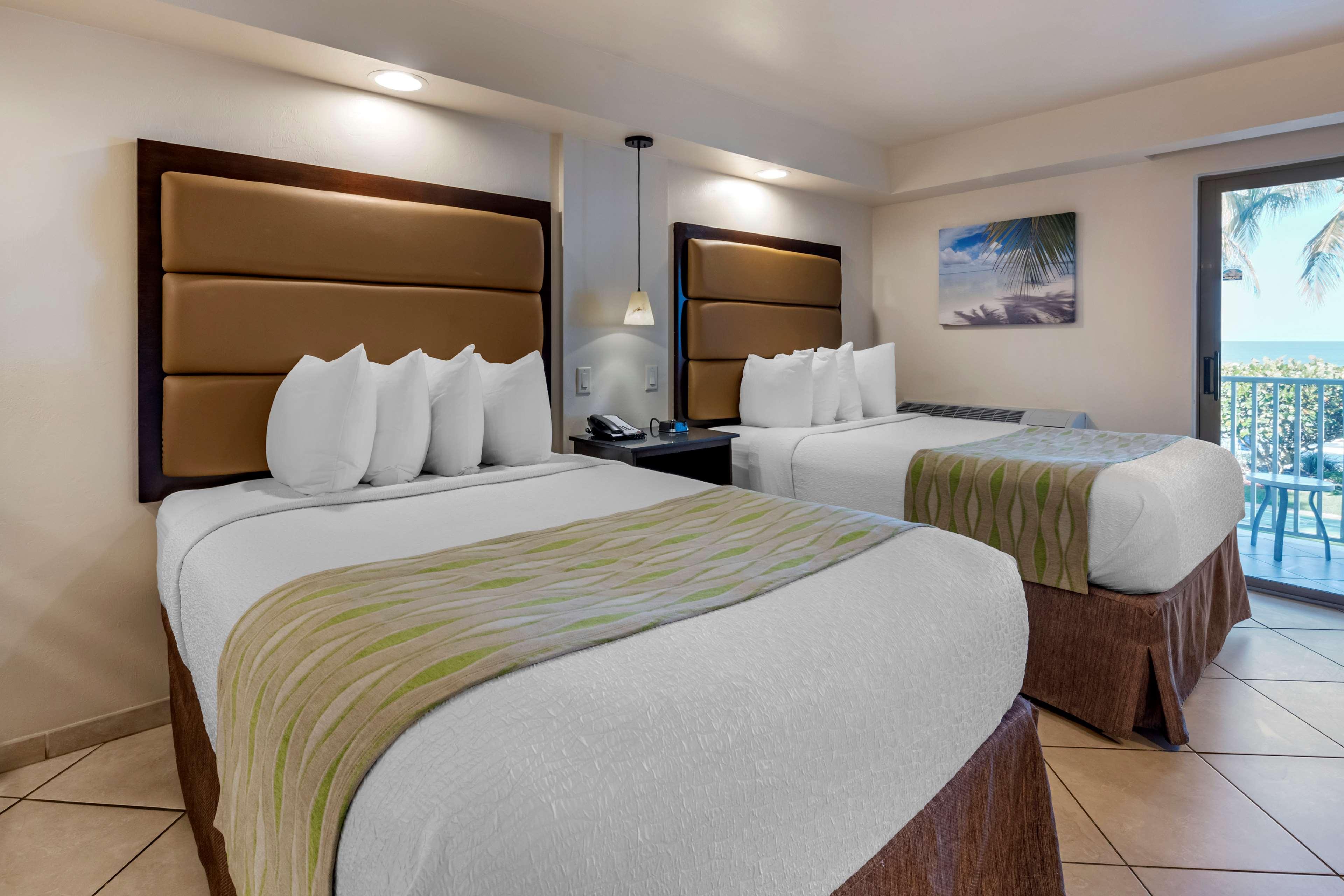 Quadruple Two Double Beds