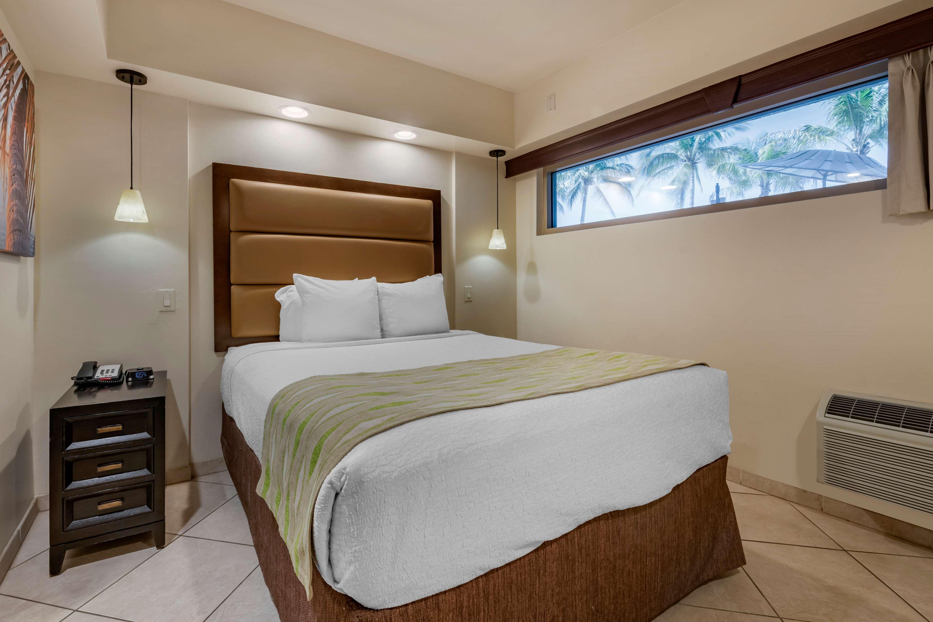 Suite Accessible-two Queen Beds