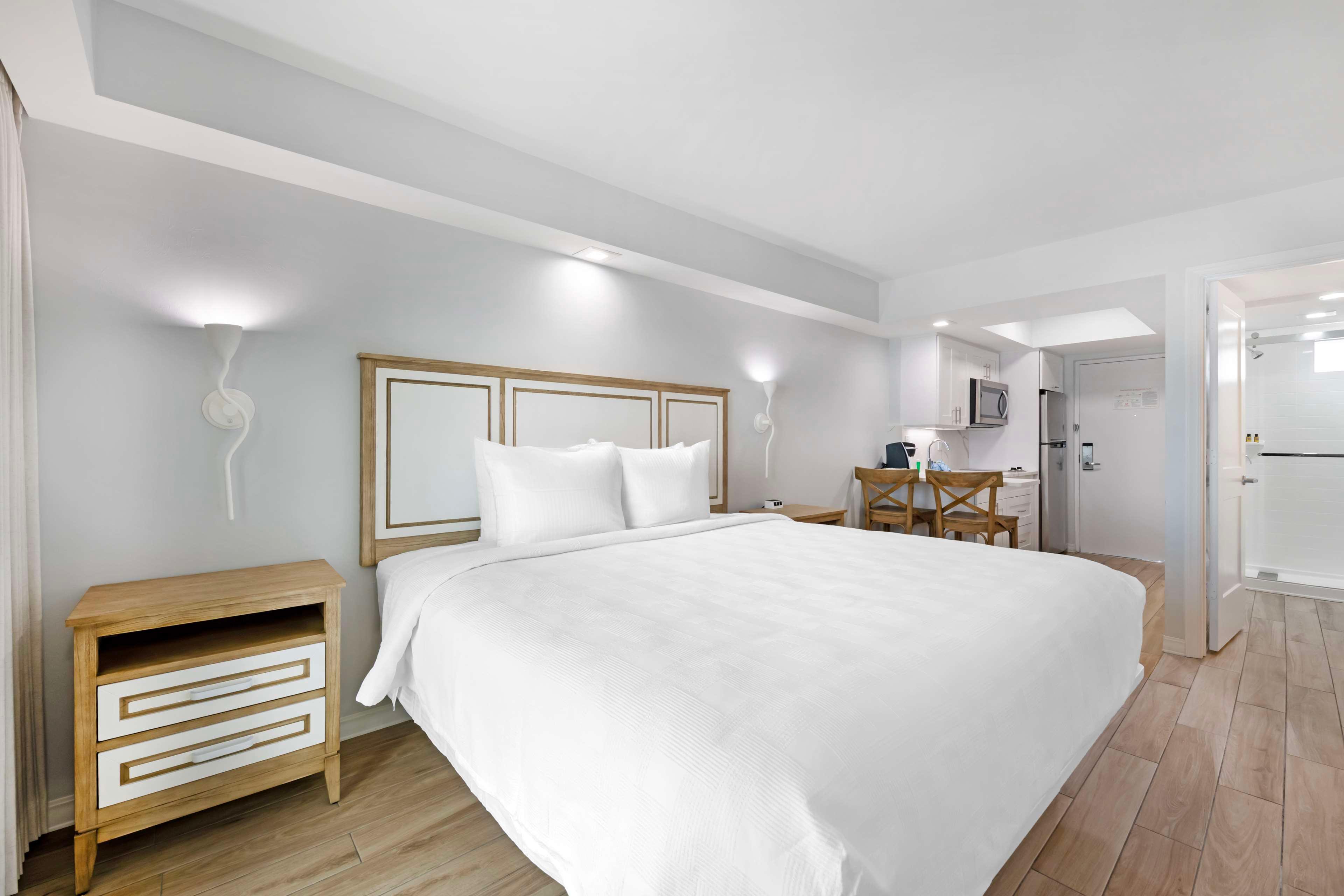 Double King Size Bed