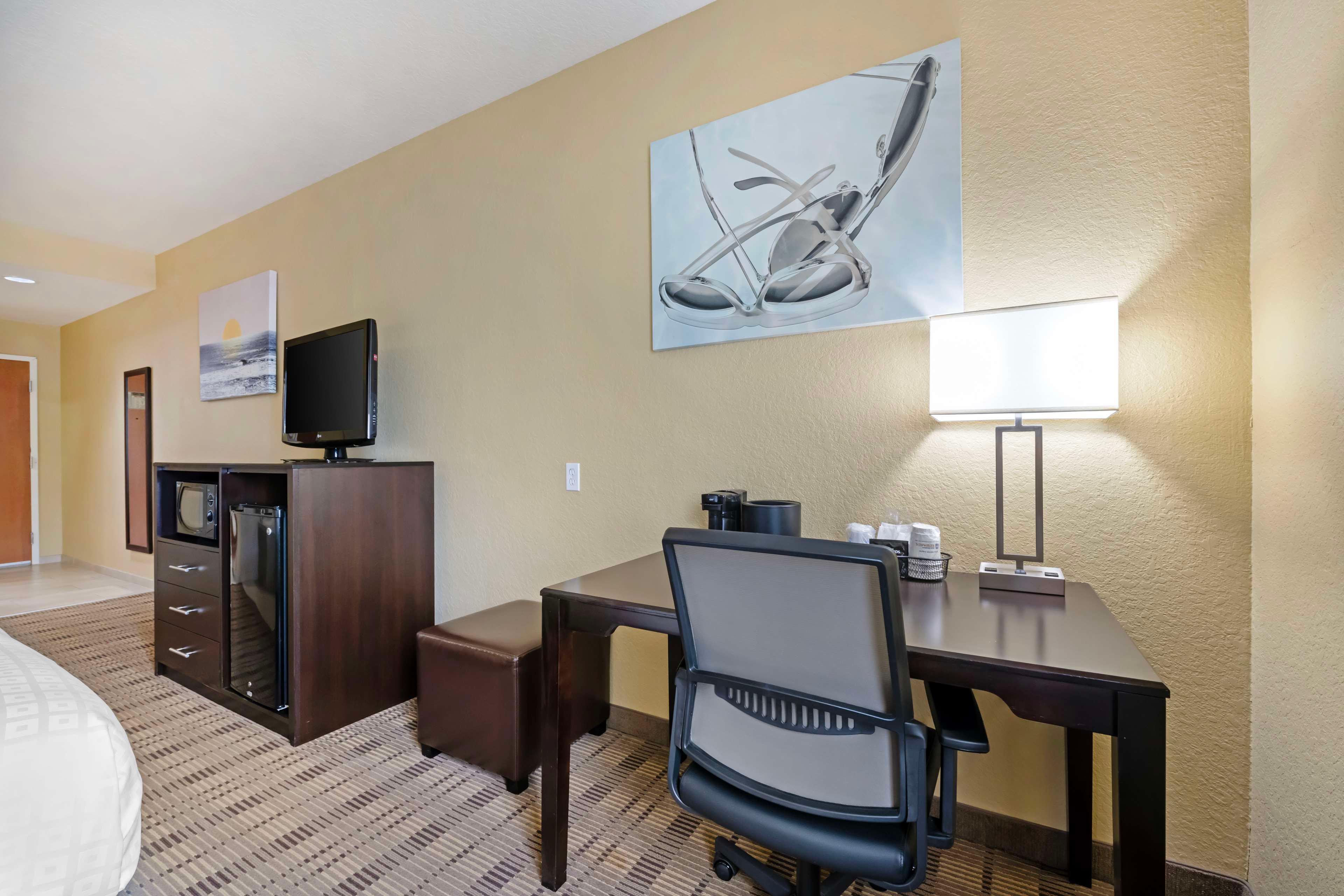 Double King Bed Non Smoking