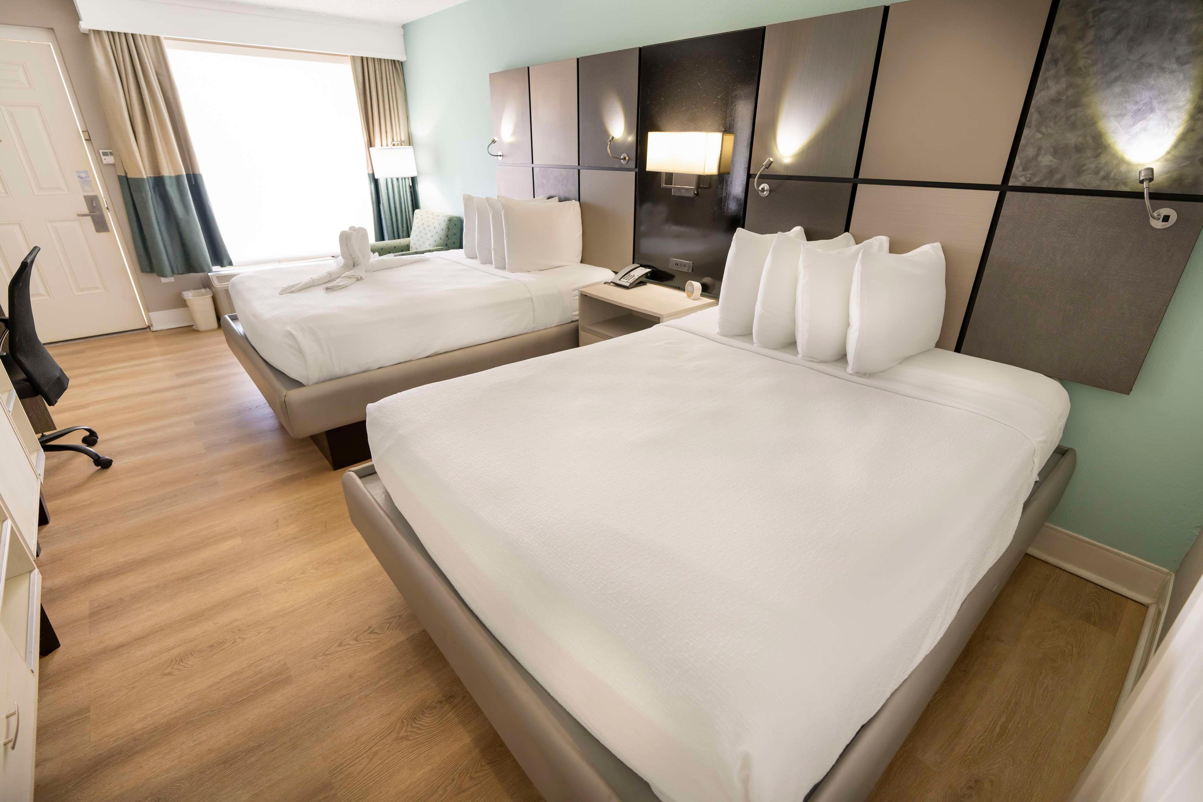 Room Two Queen Beds Non Smoking