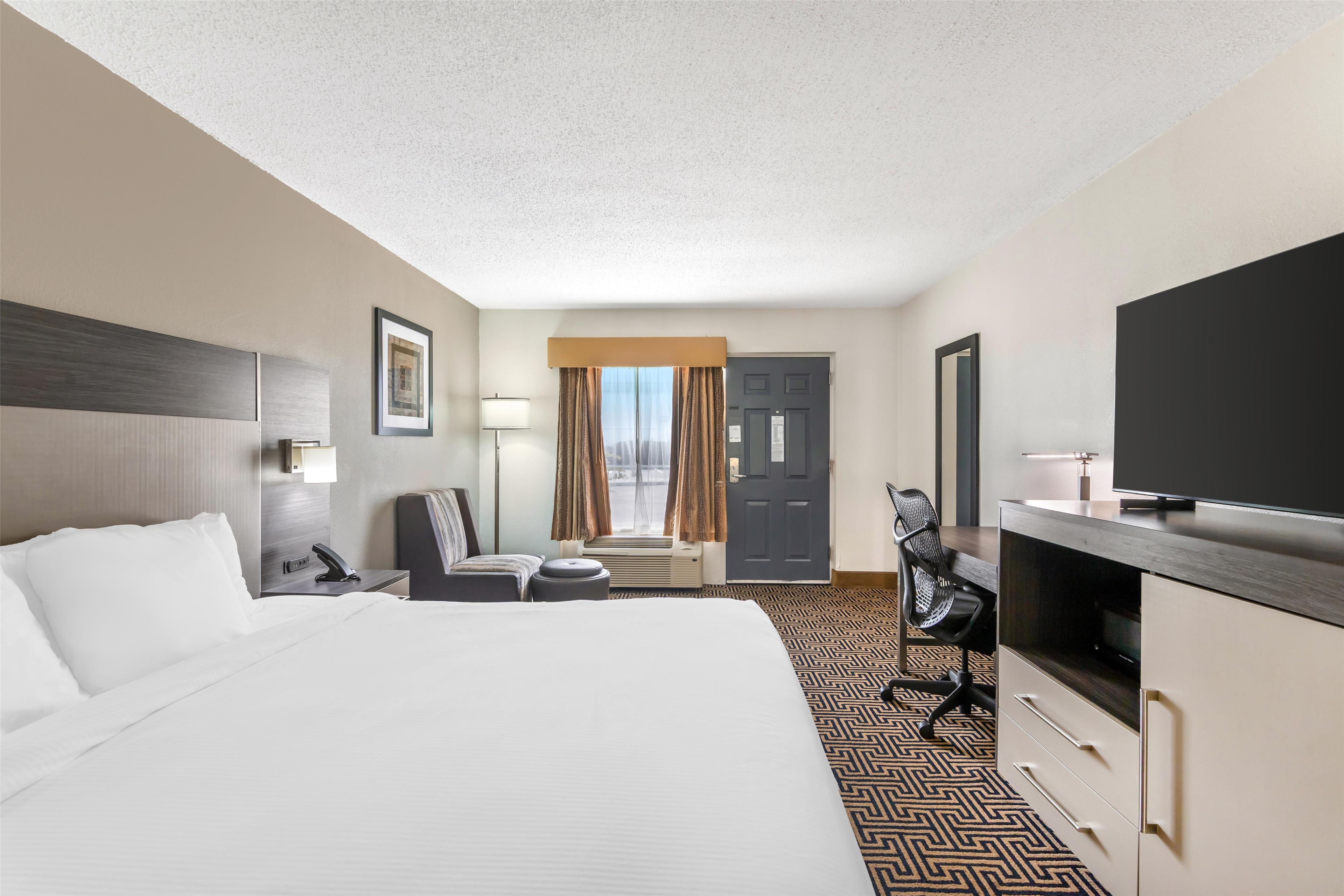 Room King Bed Non Smoking