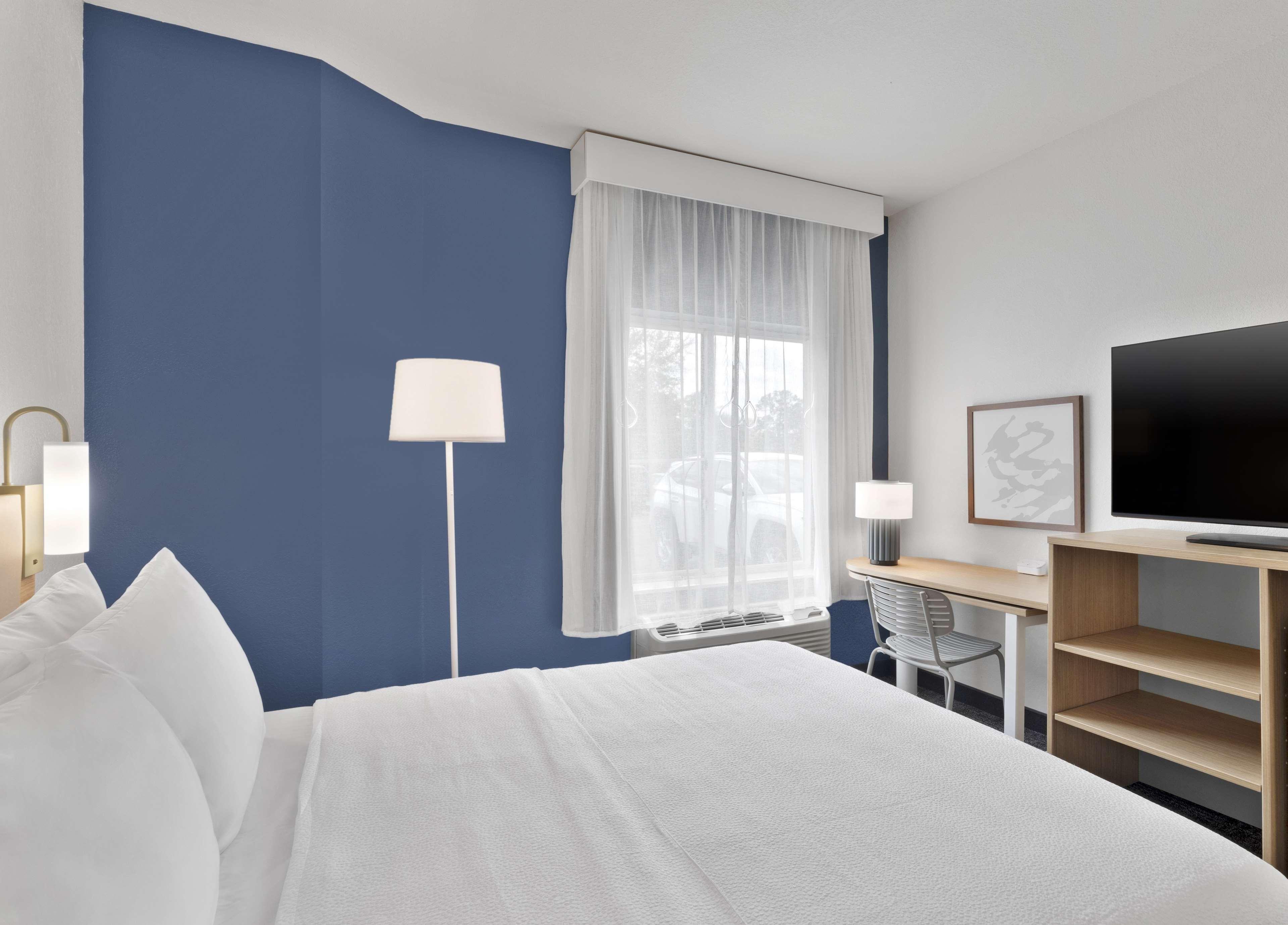 Double Accessible-queen Size Bed