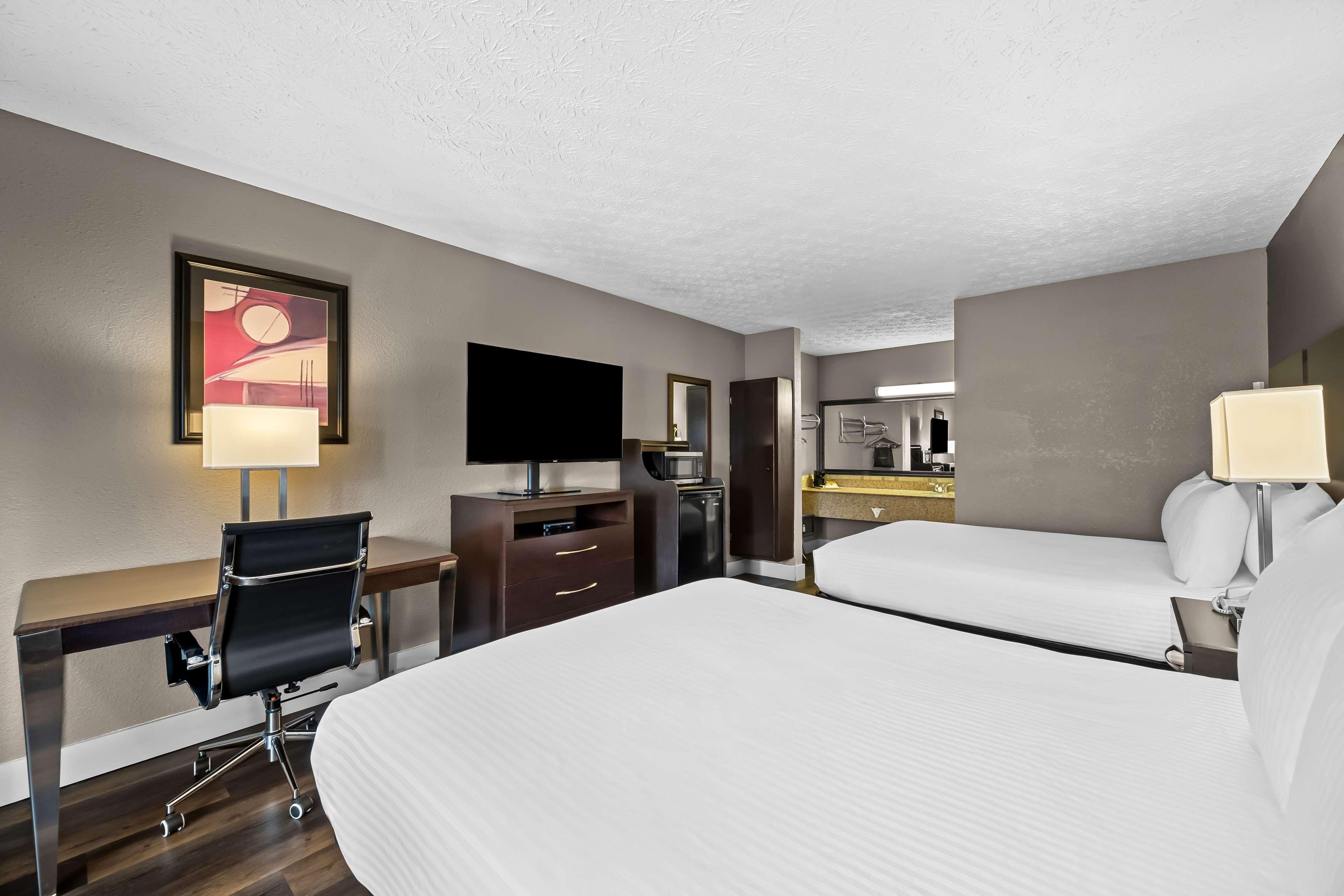 Room Two Queen Beds Non Smoking