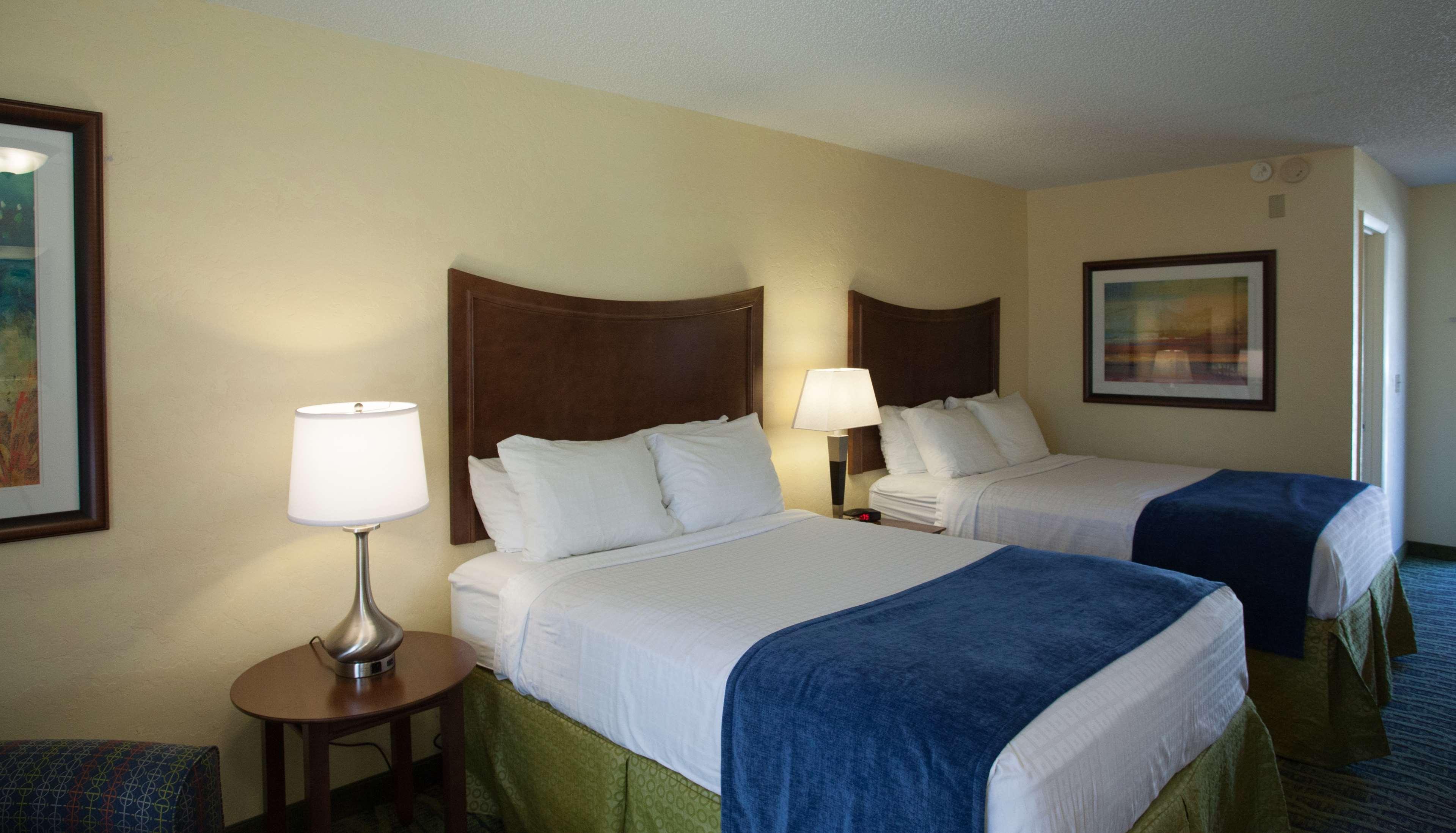 Family Room Two Double Beds Non Smoking