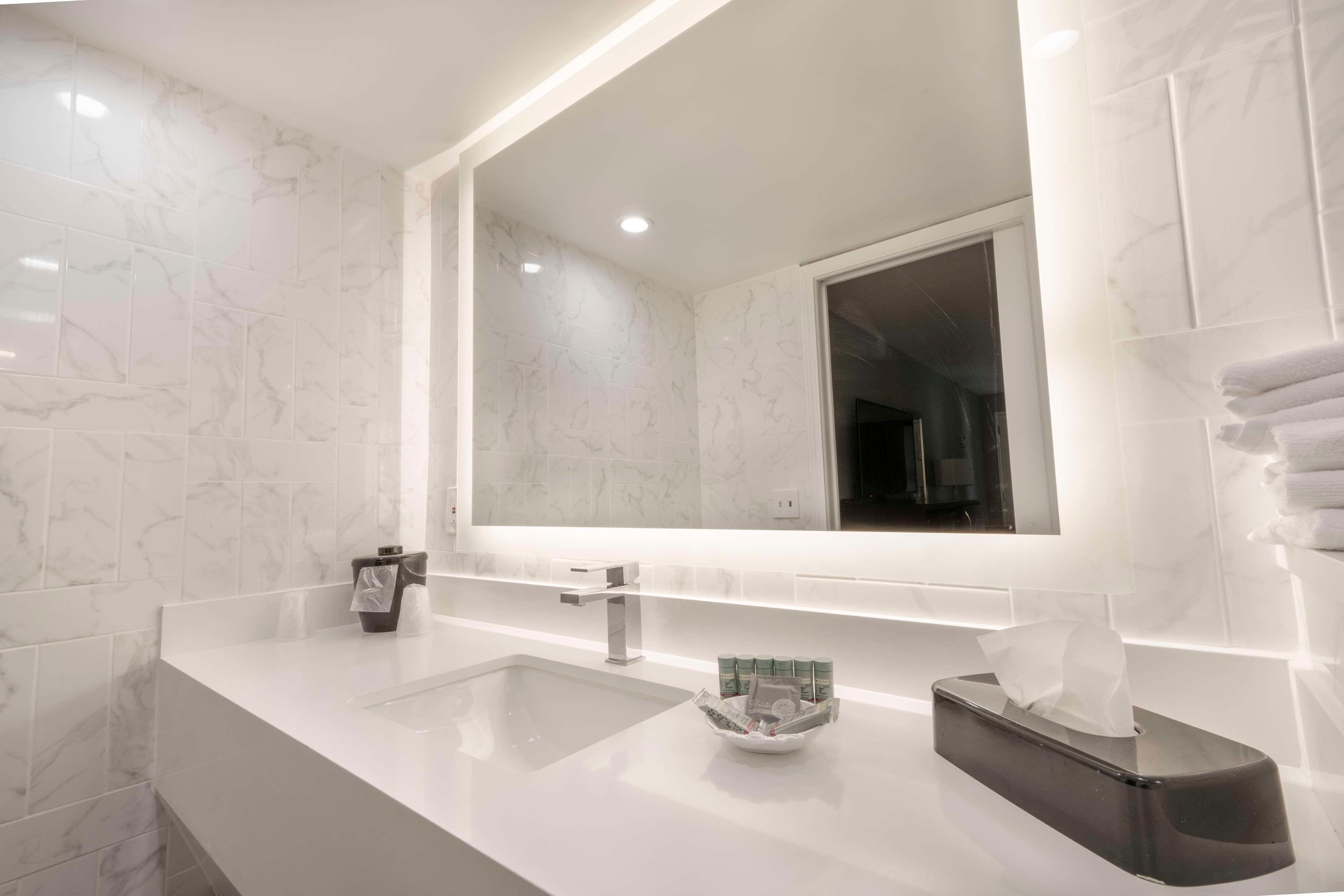 Room Two Queen Beds Non Smoking