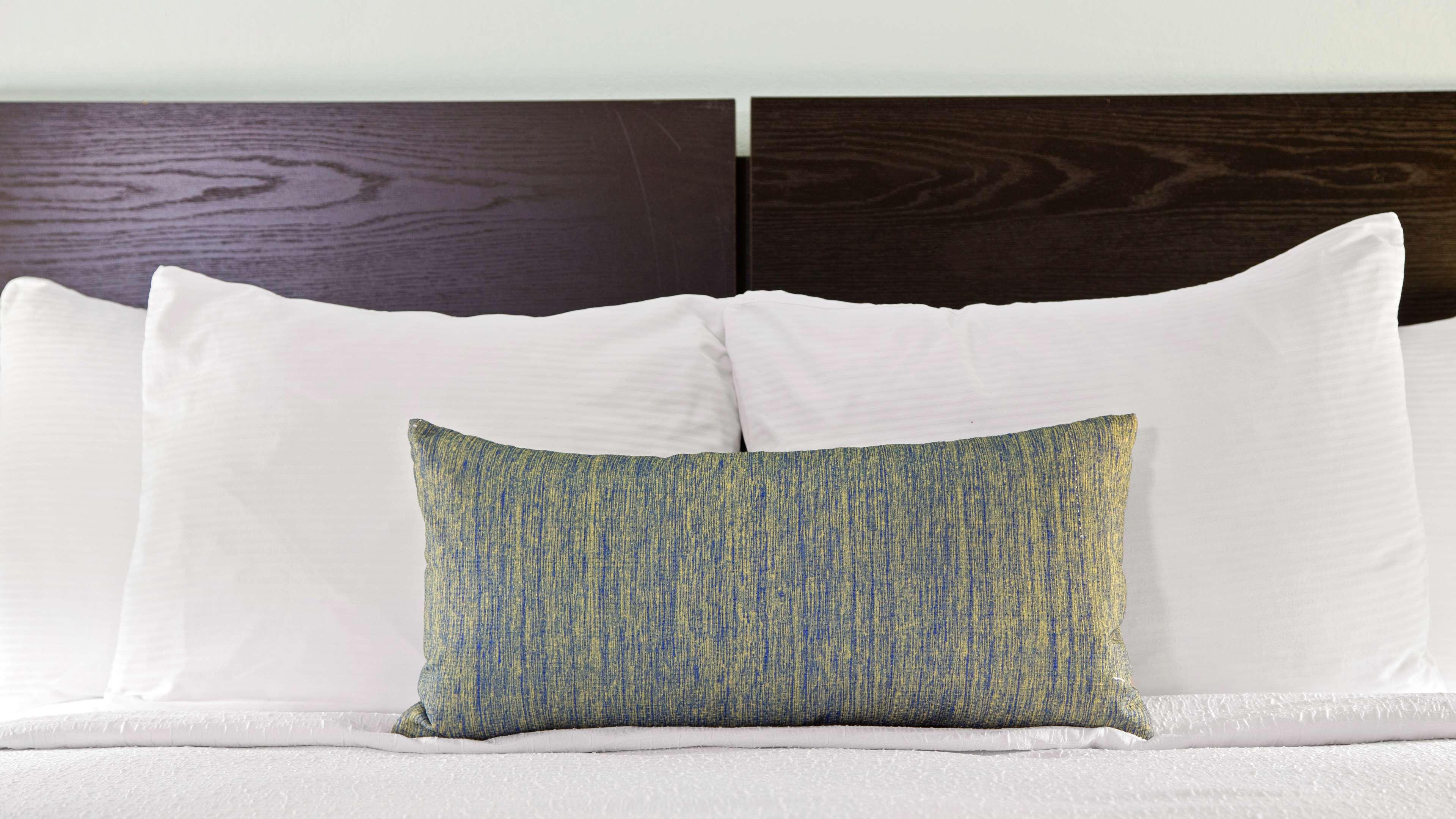 Suite Two Queen Beds Non Smoking