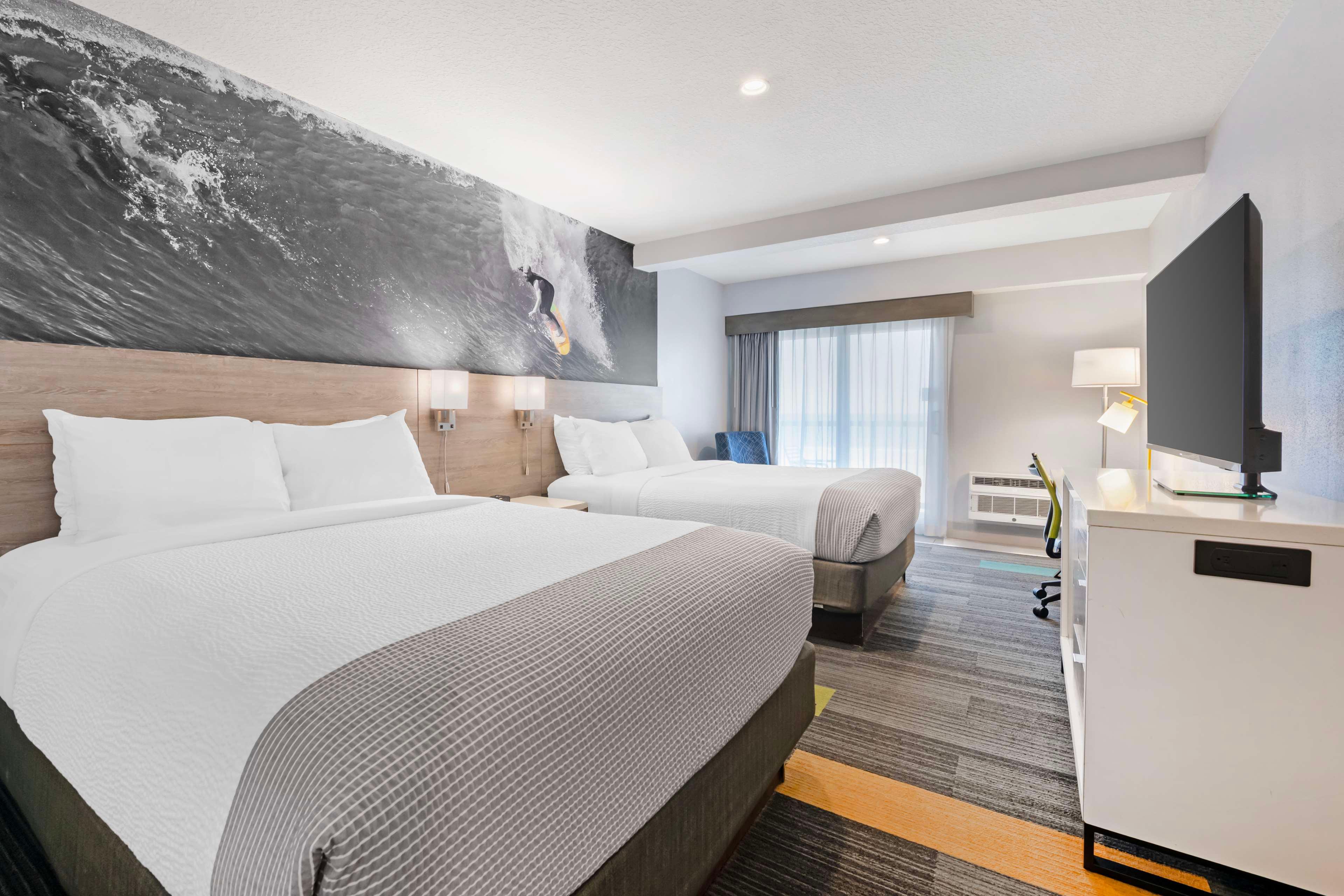 Quadruple Two Queen Beds Non Smoking