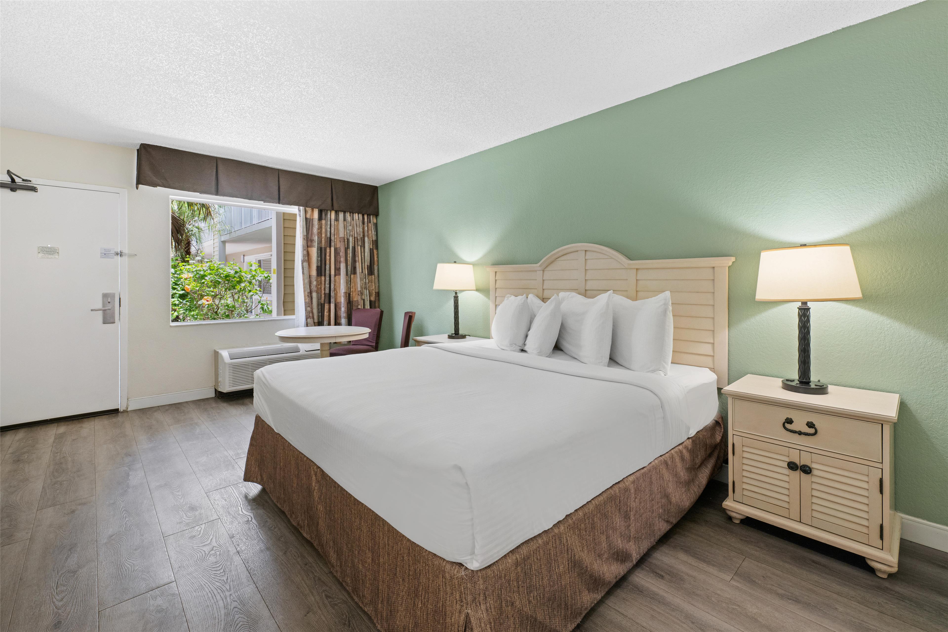 Double King Size Bed