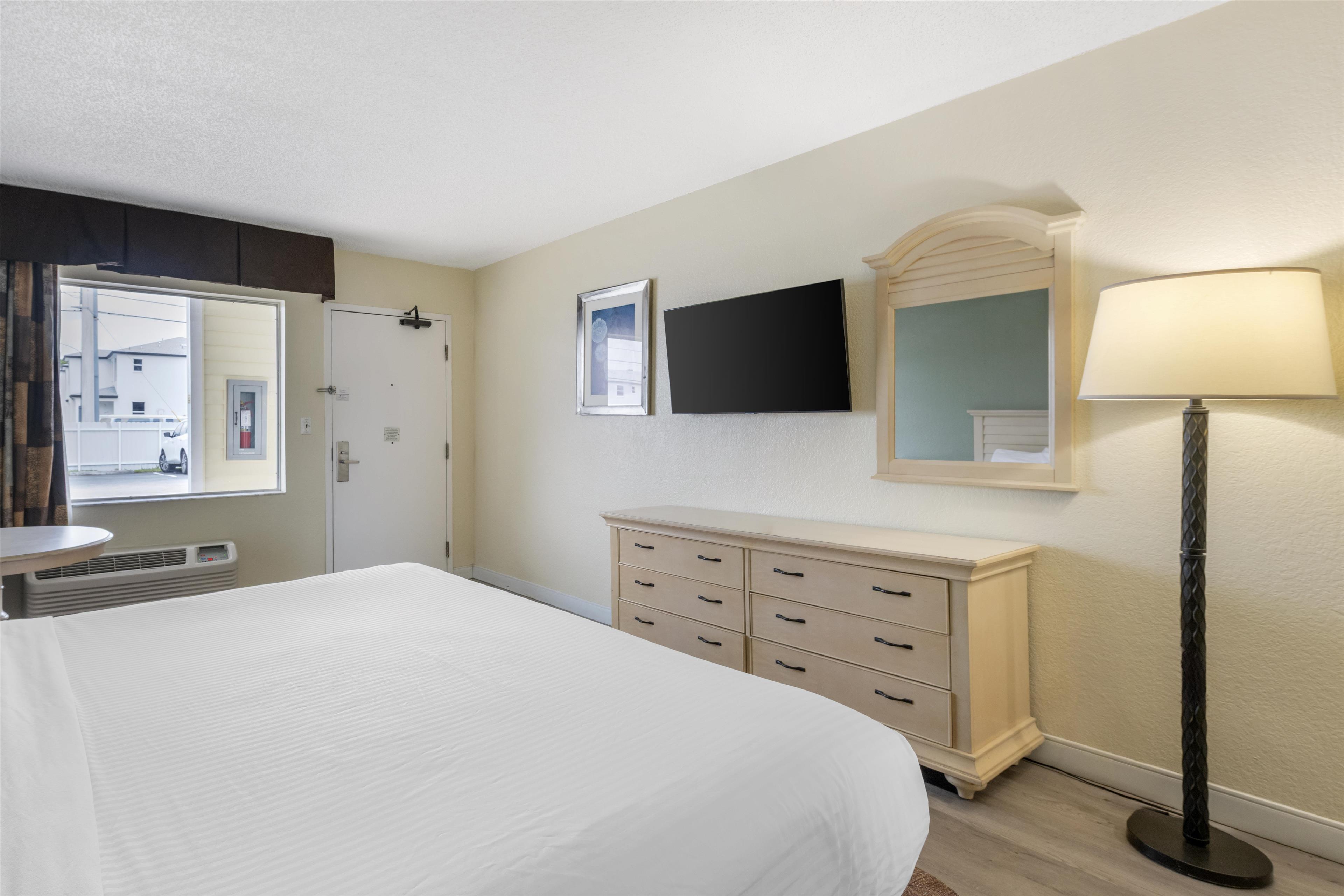 Double Accessible King Size Bed