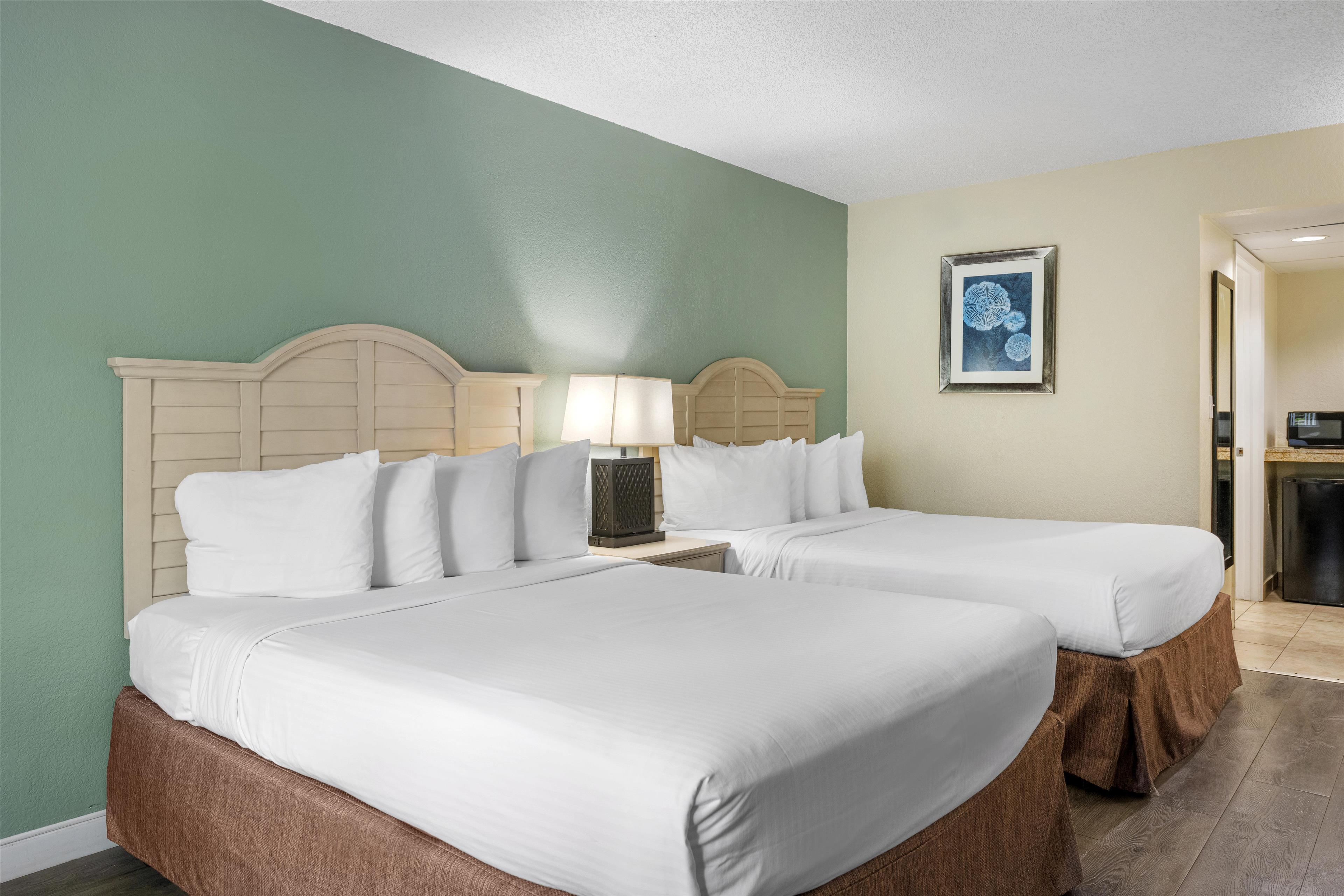 Double Two Queen Beds