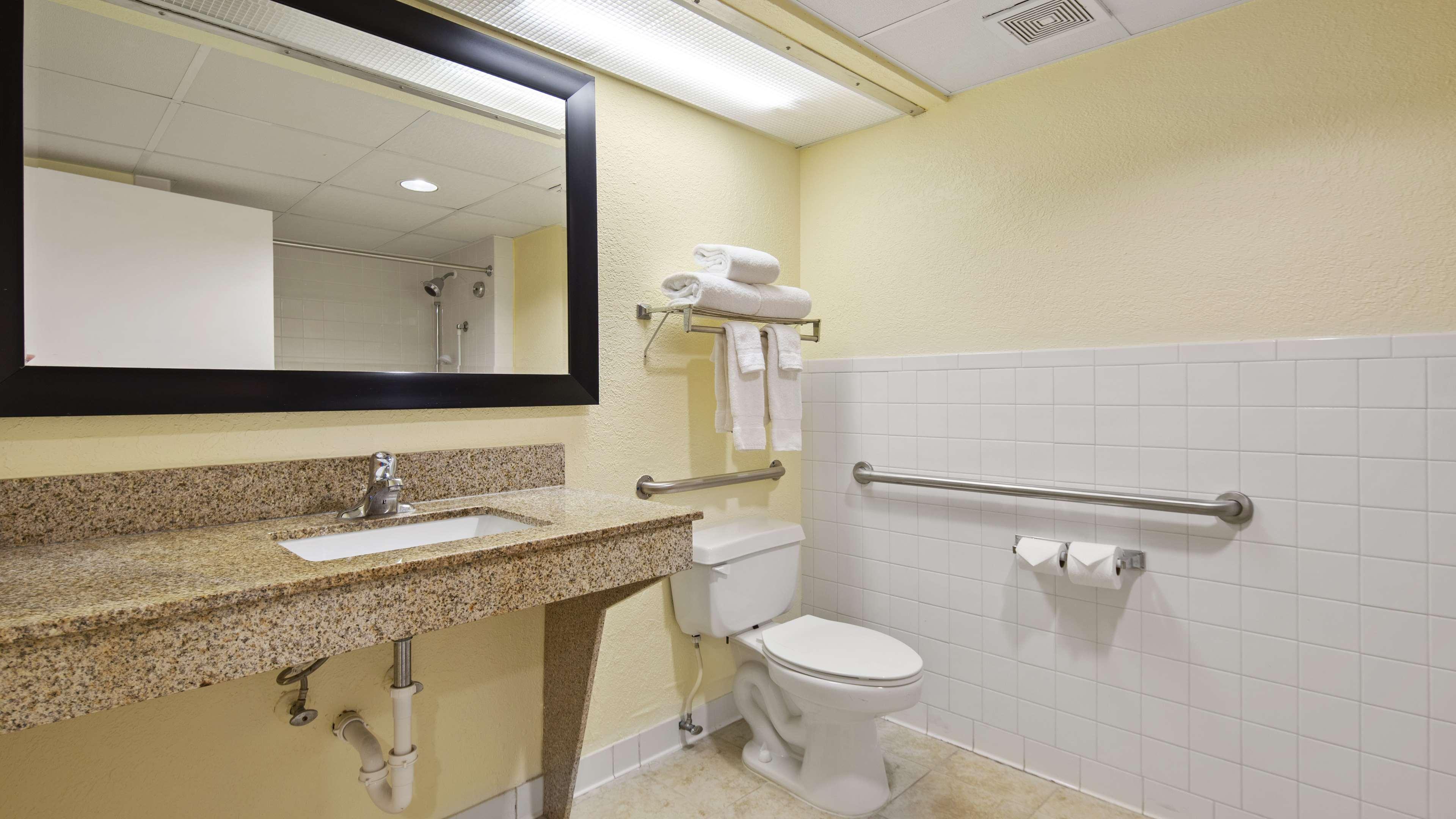 Double Accessible King Size Bed