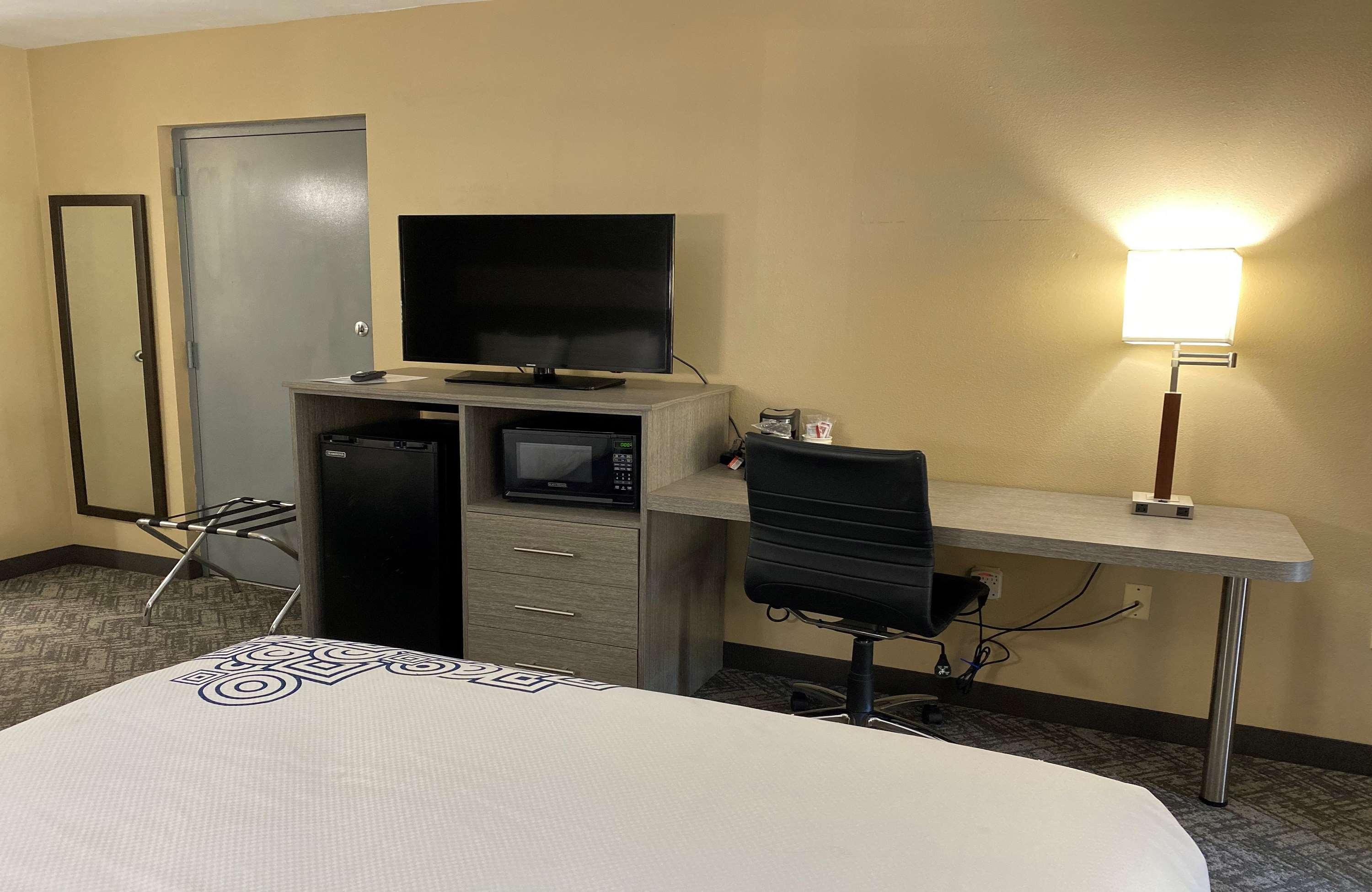 Room Two Queen Beds Non Smoking