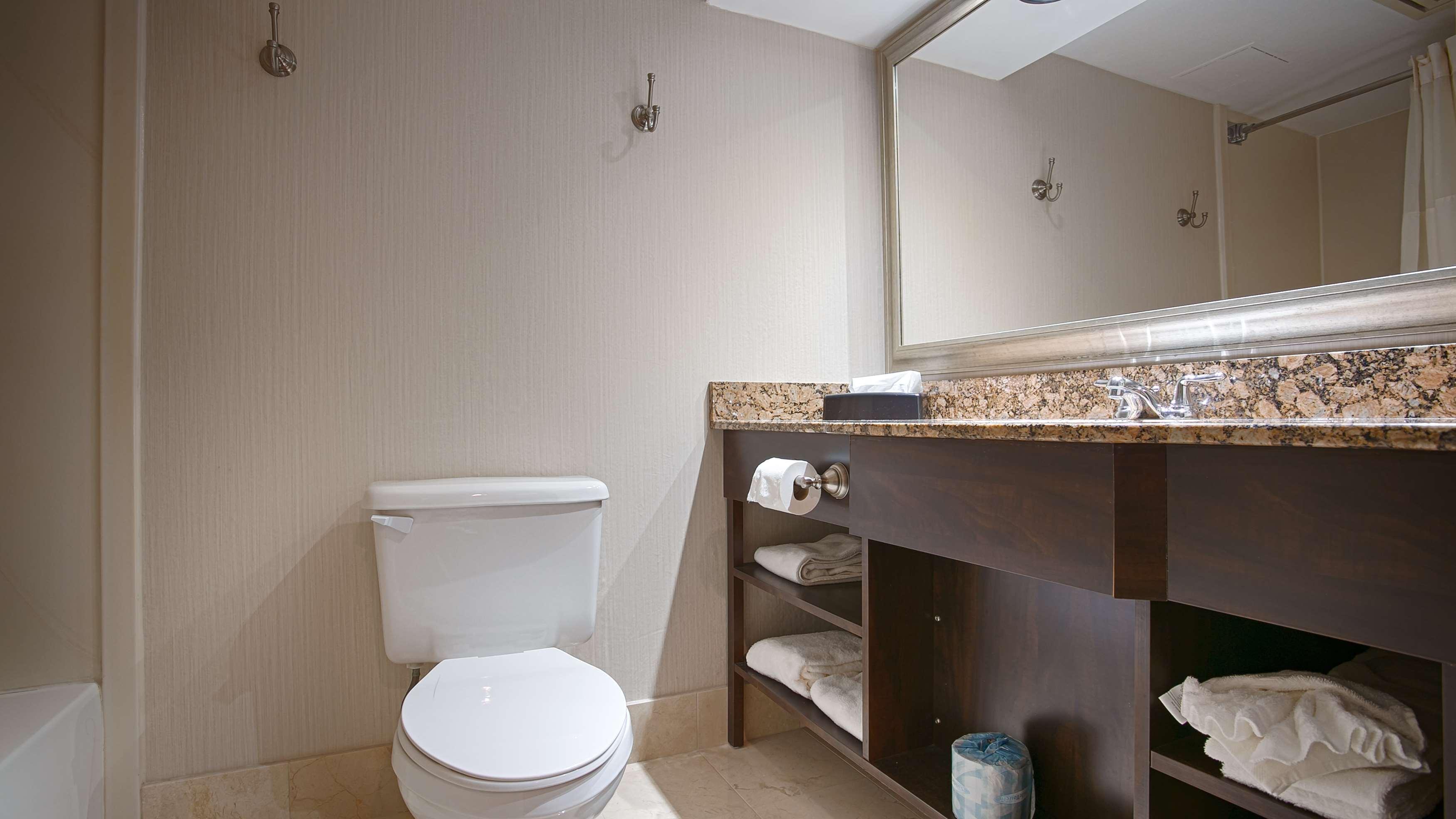 Suite Two Queen Beds