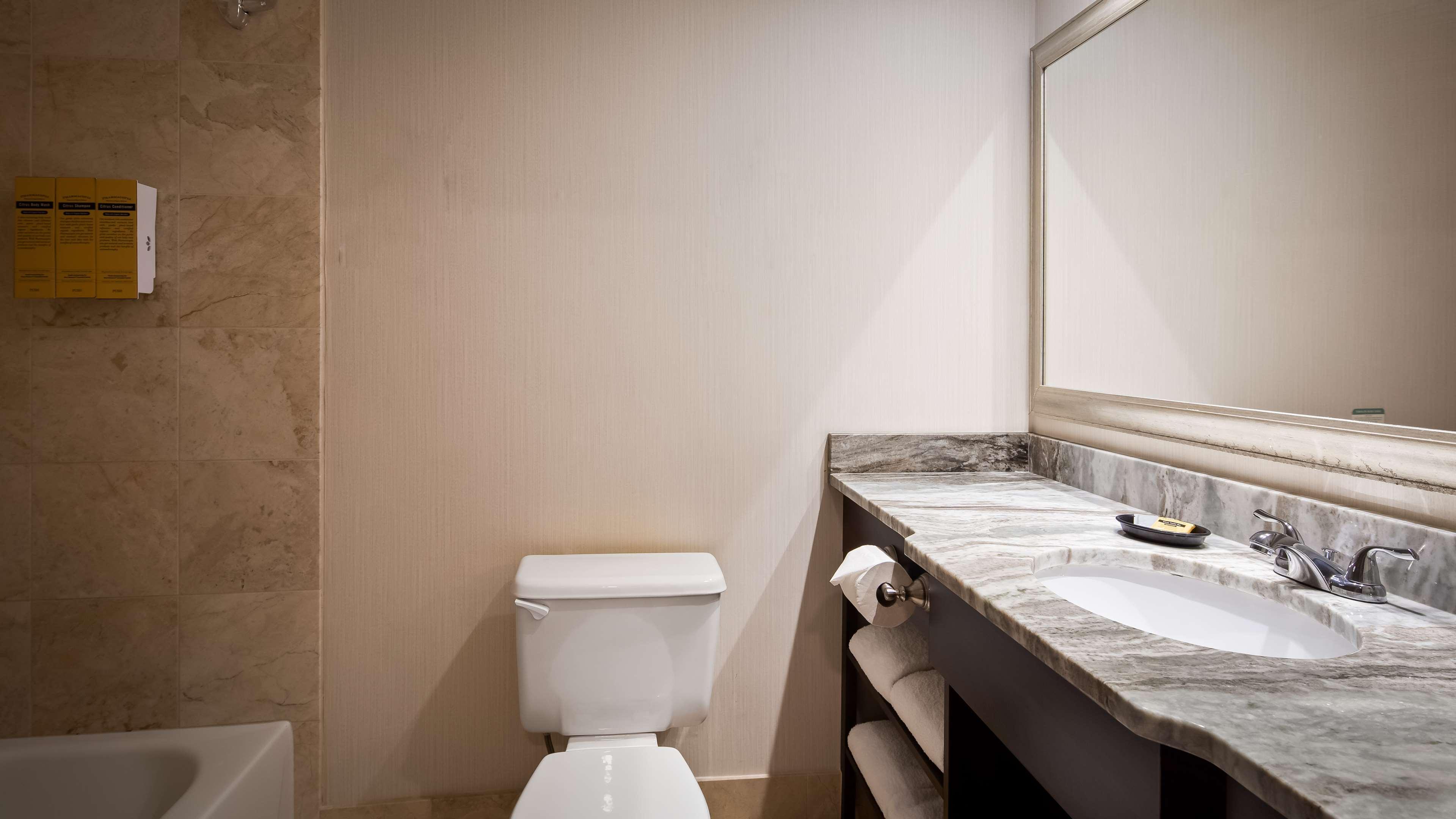 Suite Two Queen Beds