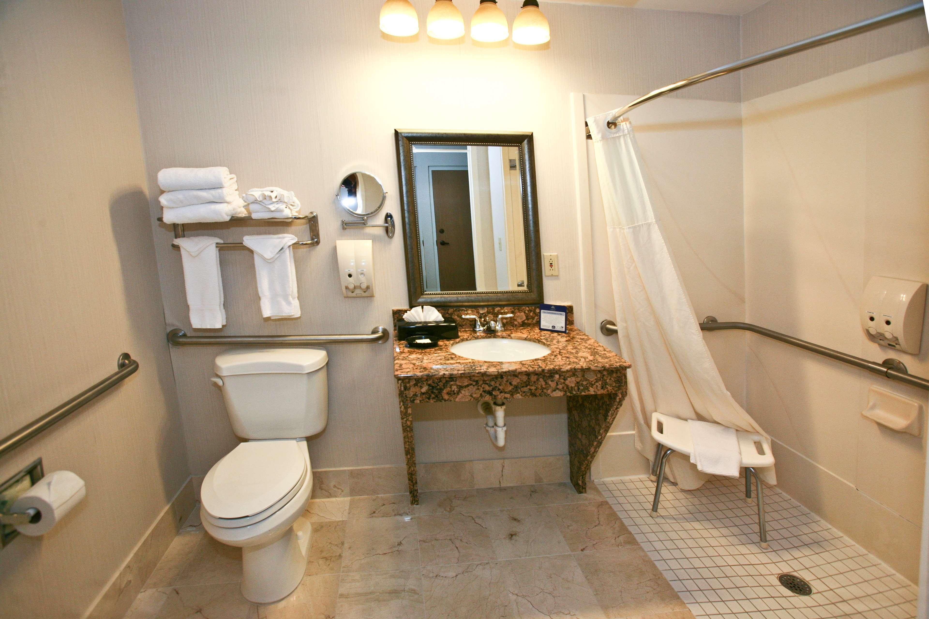 Suite Two Queen Beds