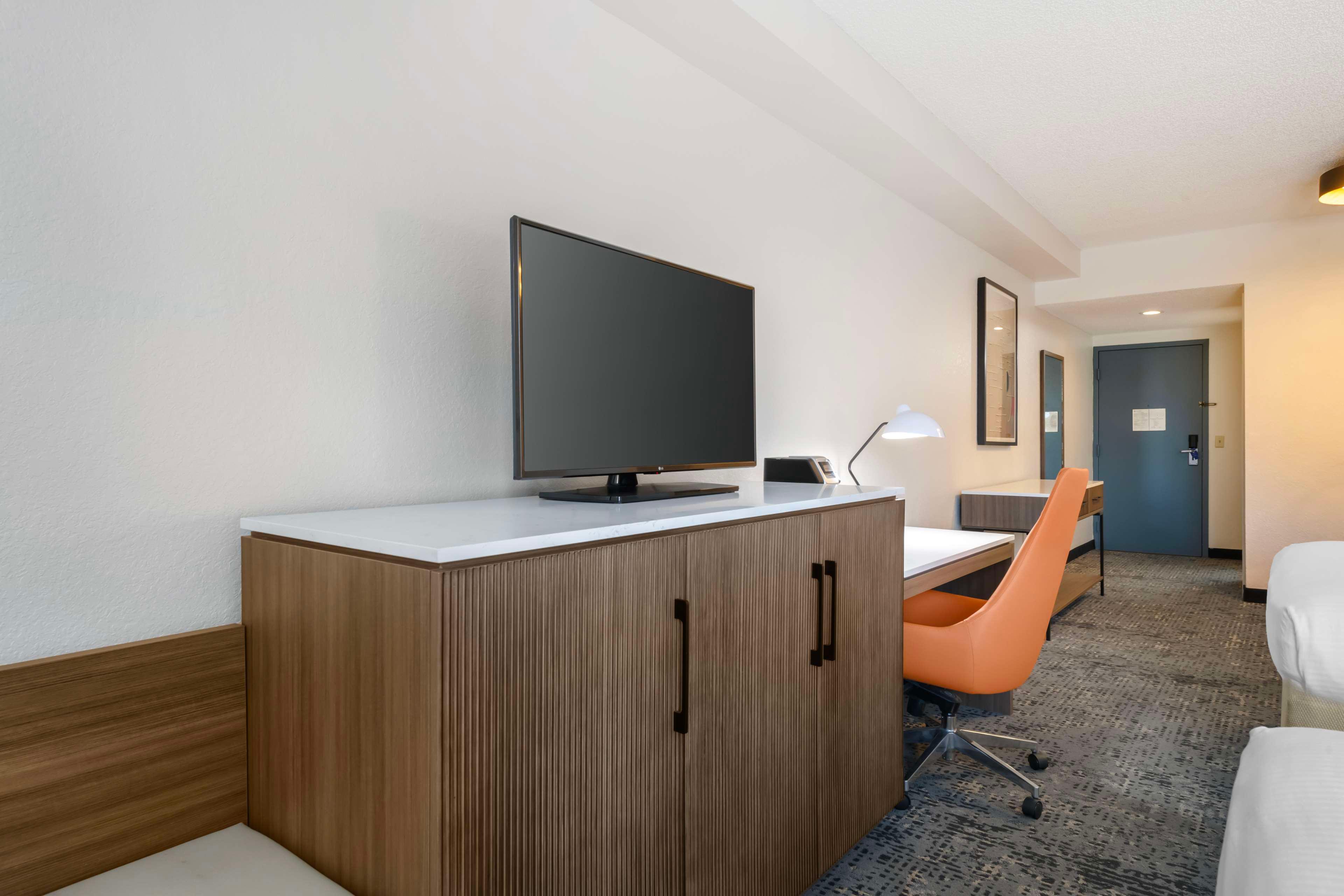 Family Room Two Queen Beds