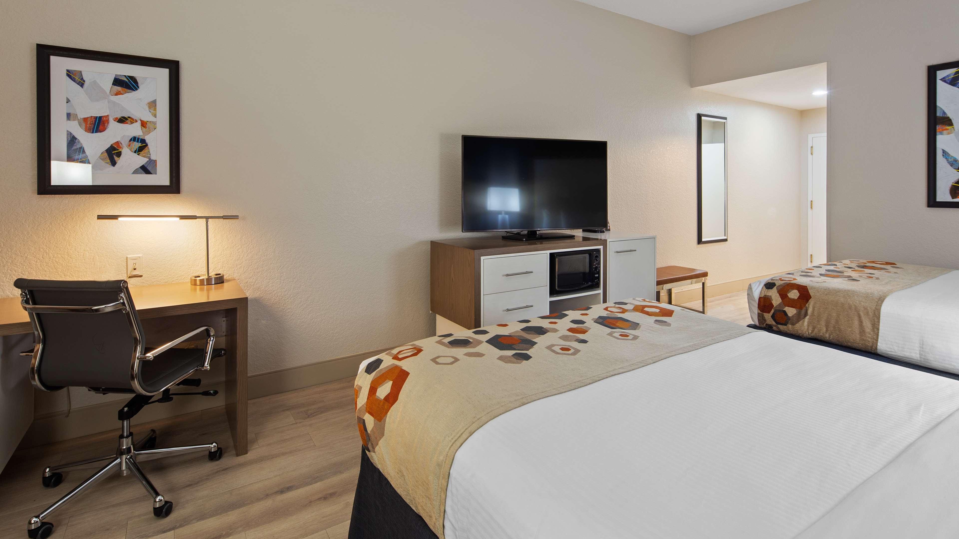 Room Two Queen Beds Non Smoking