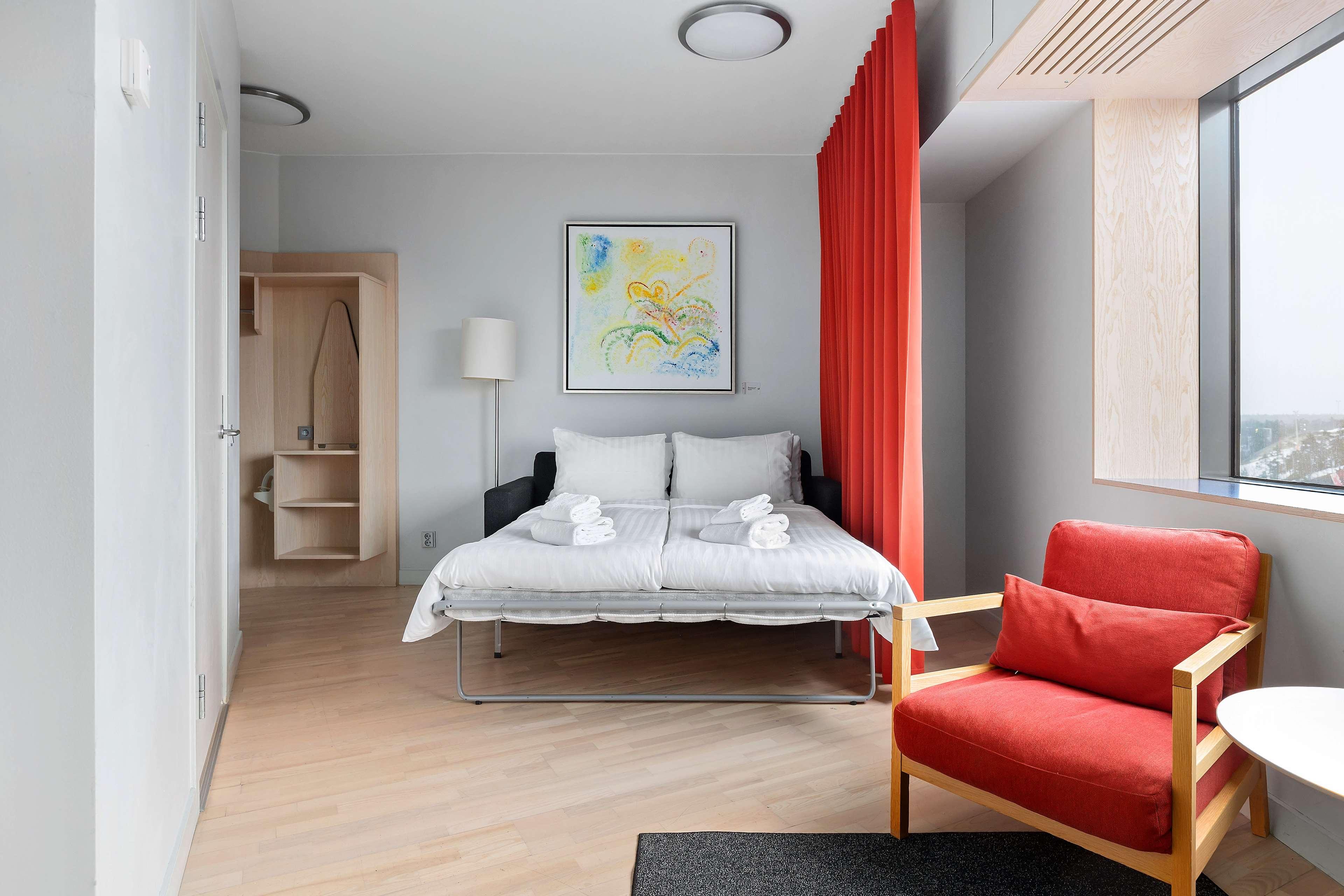 Family Room Capacity 4