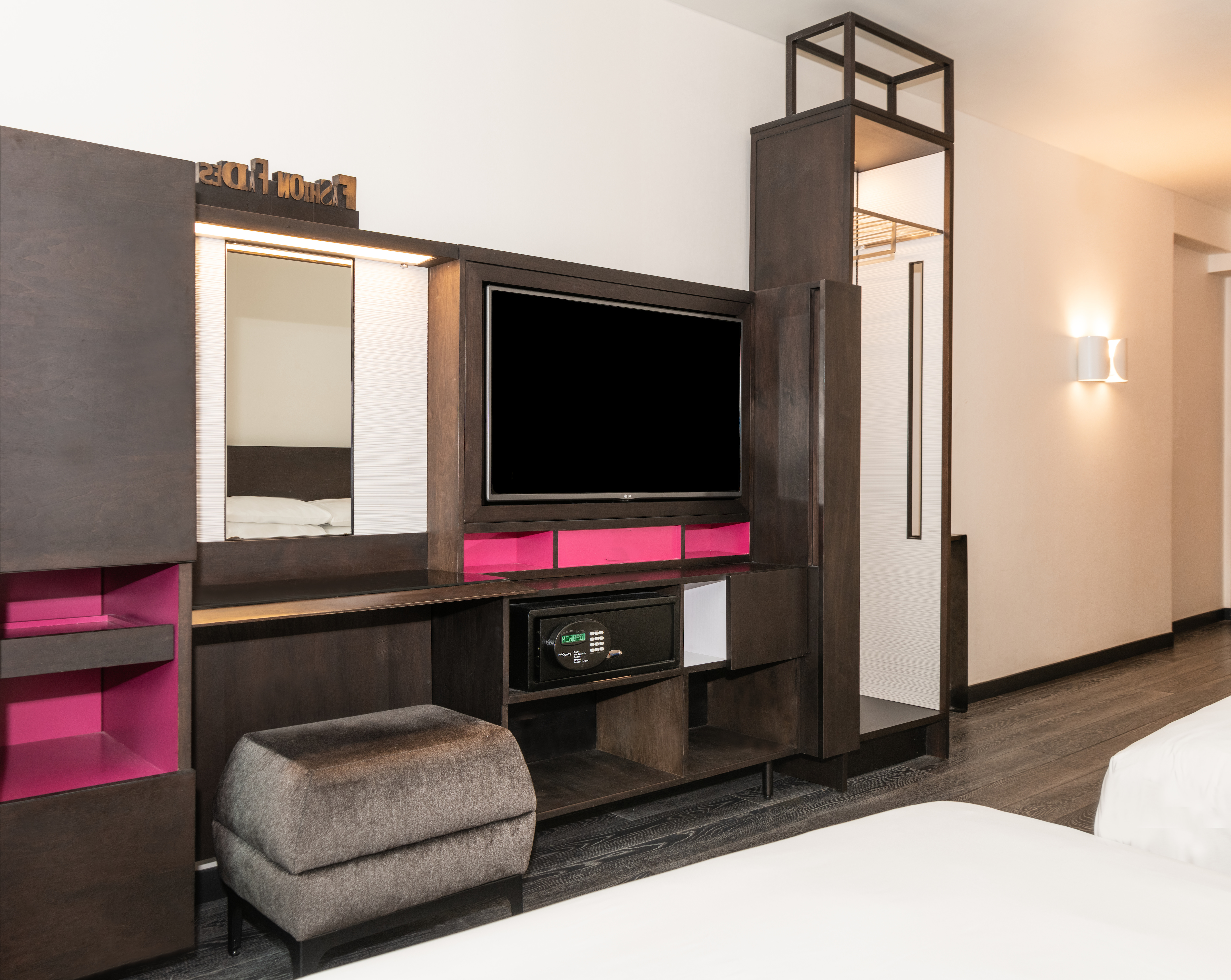 Double Two Queen Beds