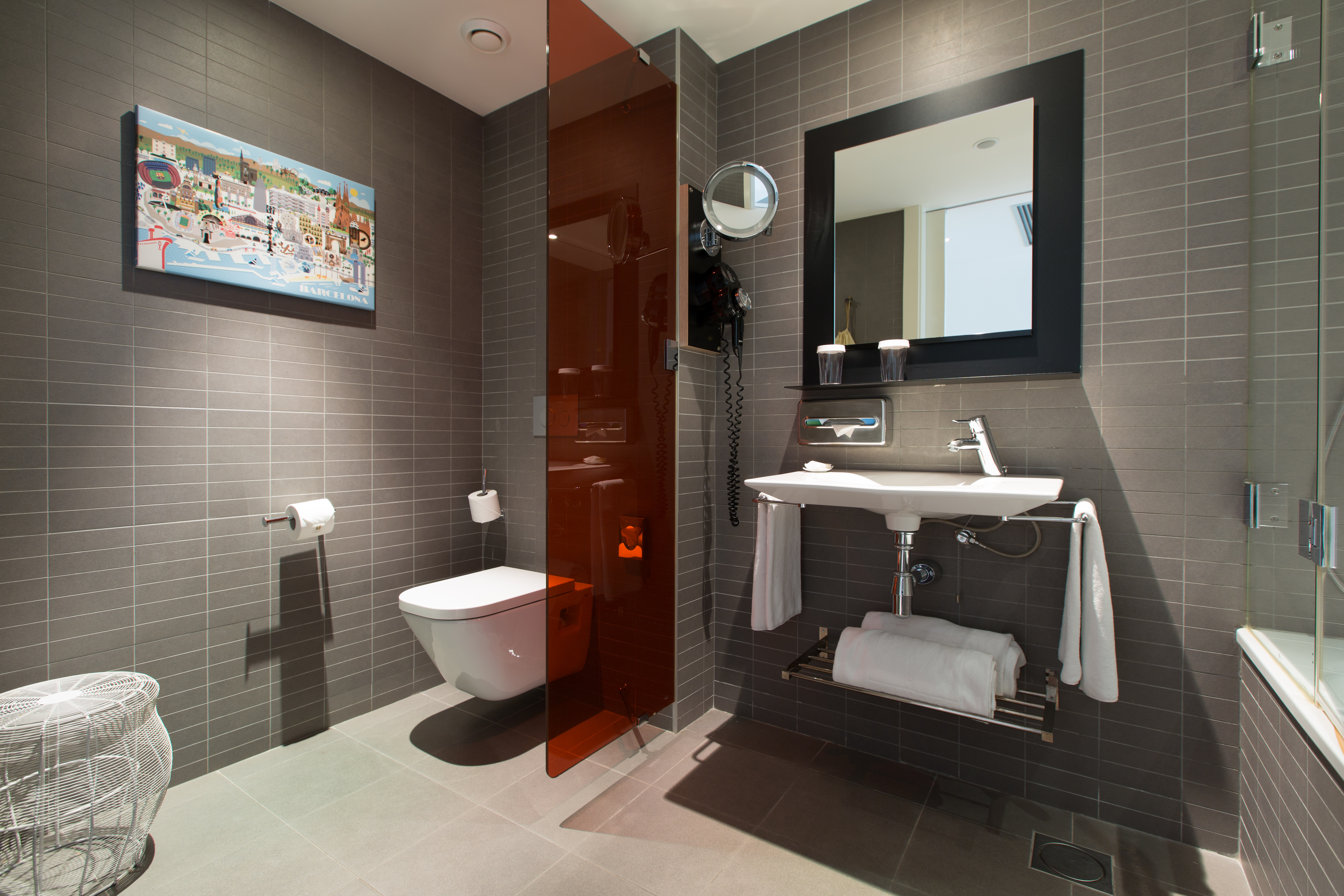 Room Connecting Room