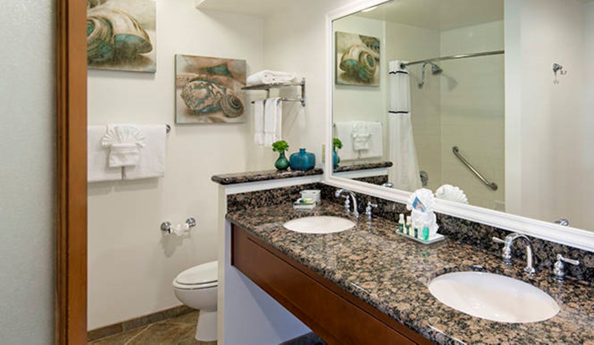 Double Queen Size Bed