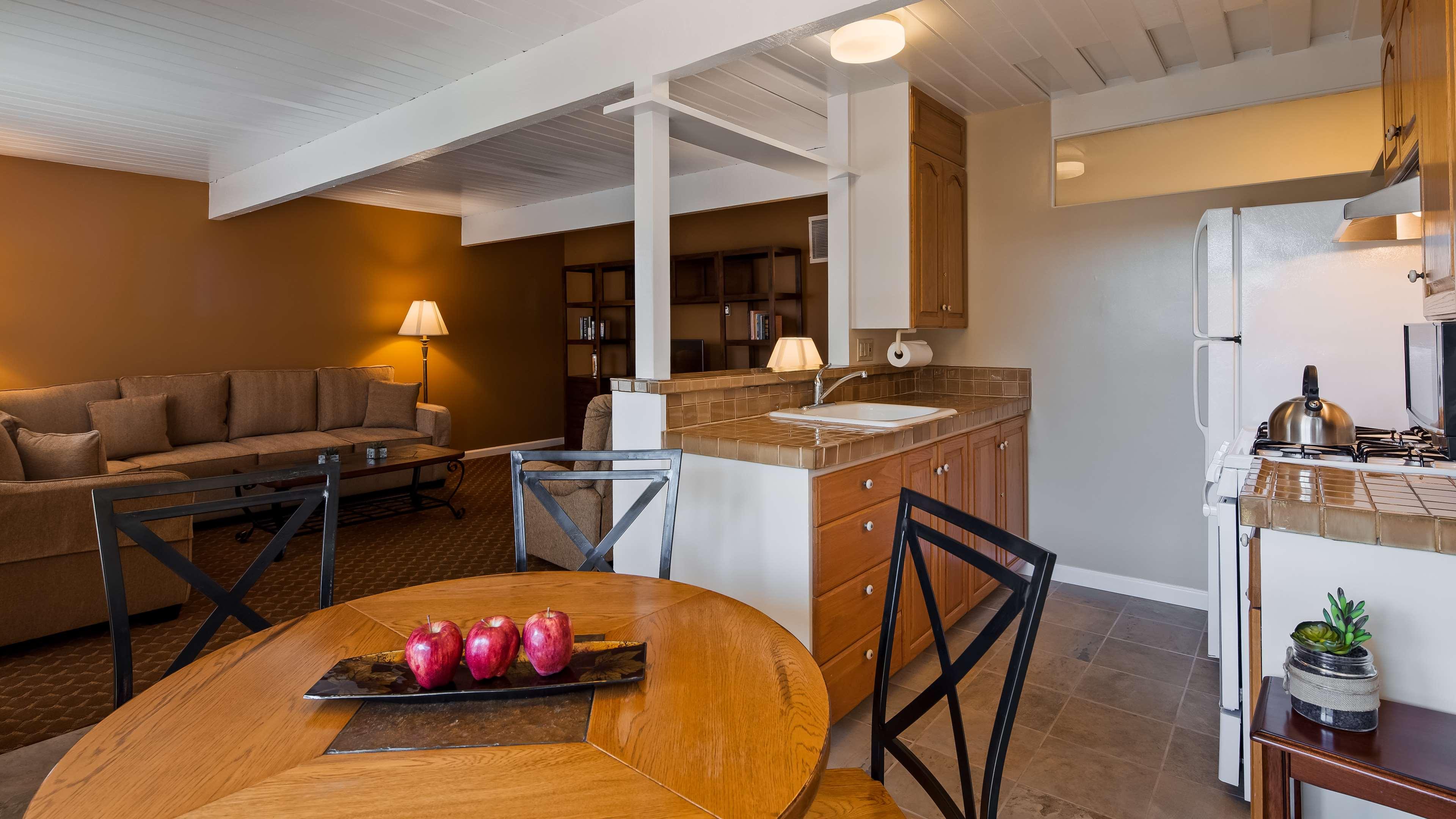 Apartment Capacity 6