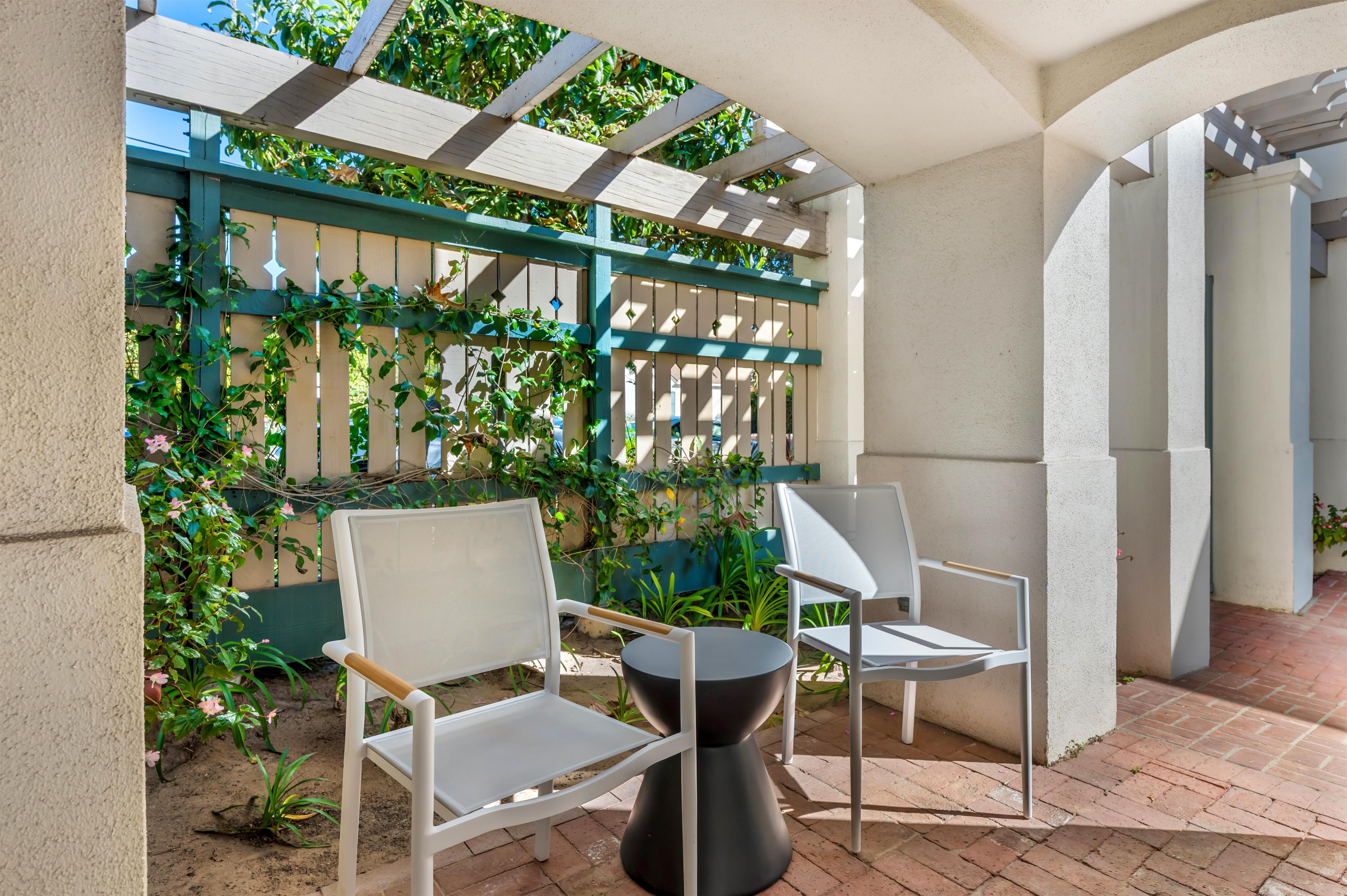 Apartment Capacity 6