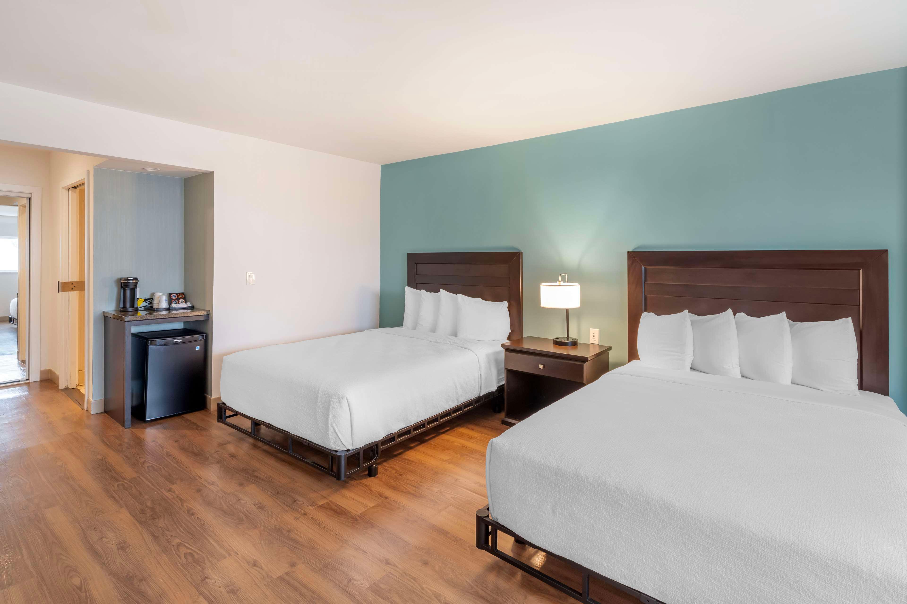 Quadruple Accessible