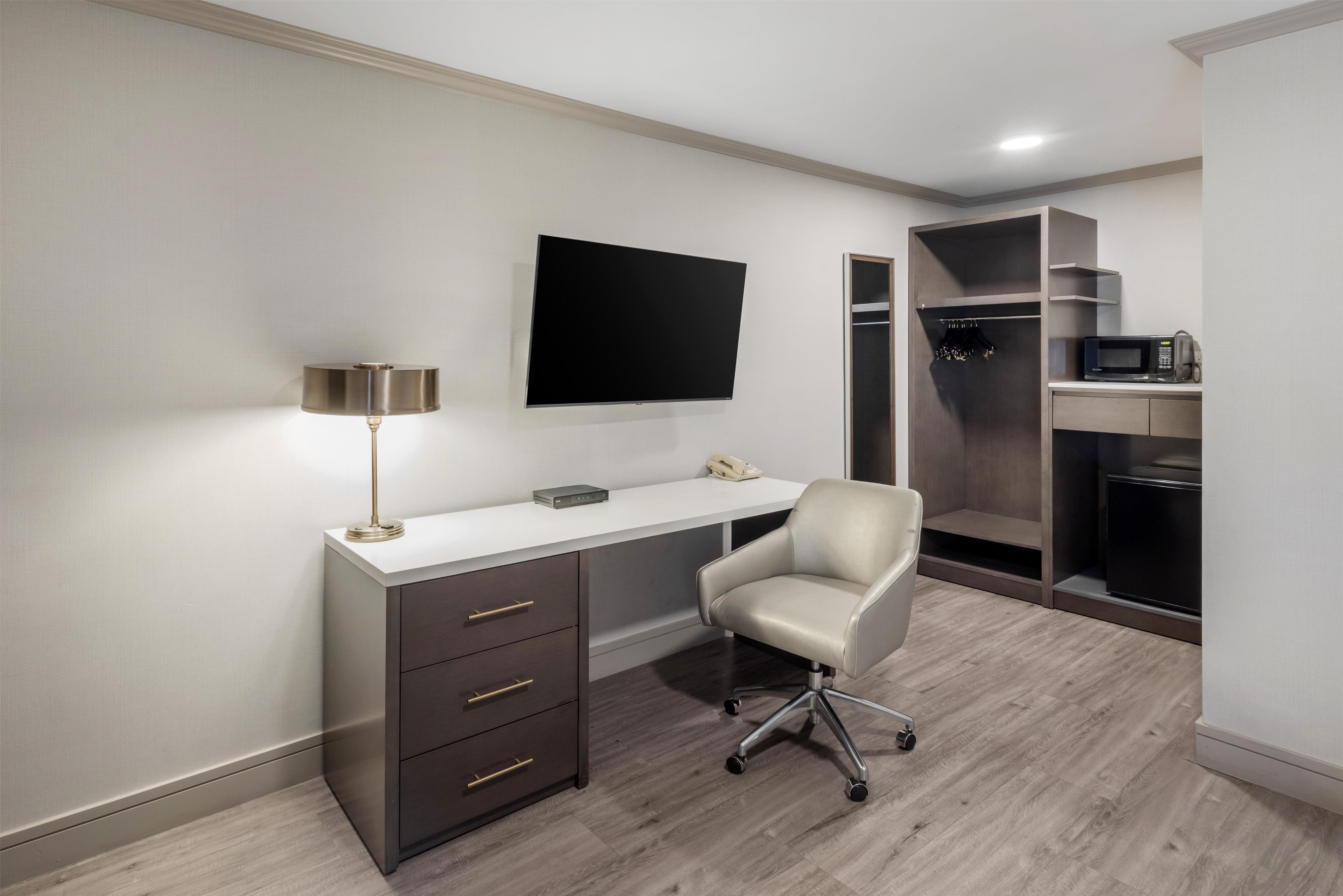 Double Accessible King Size Bed