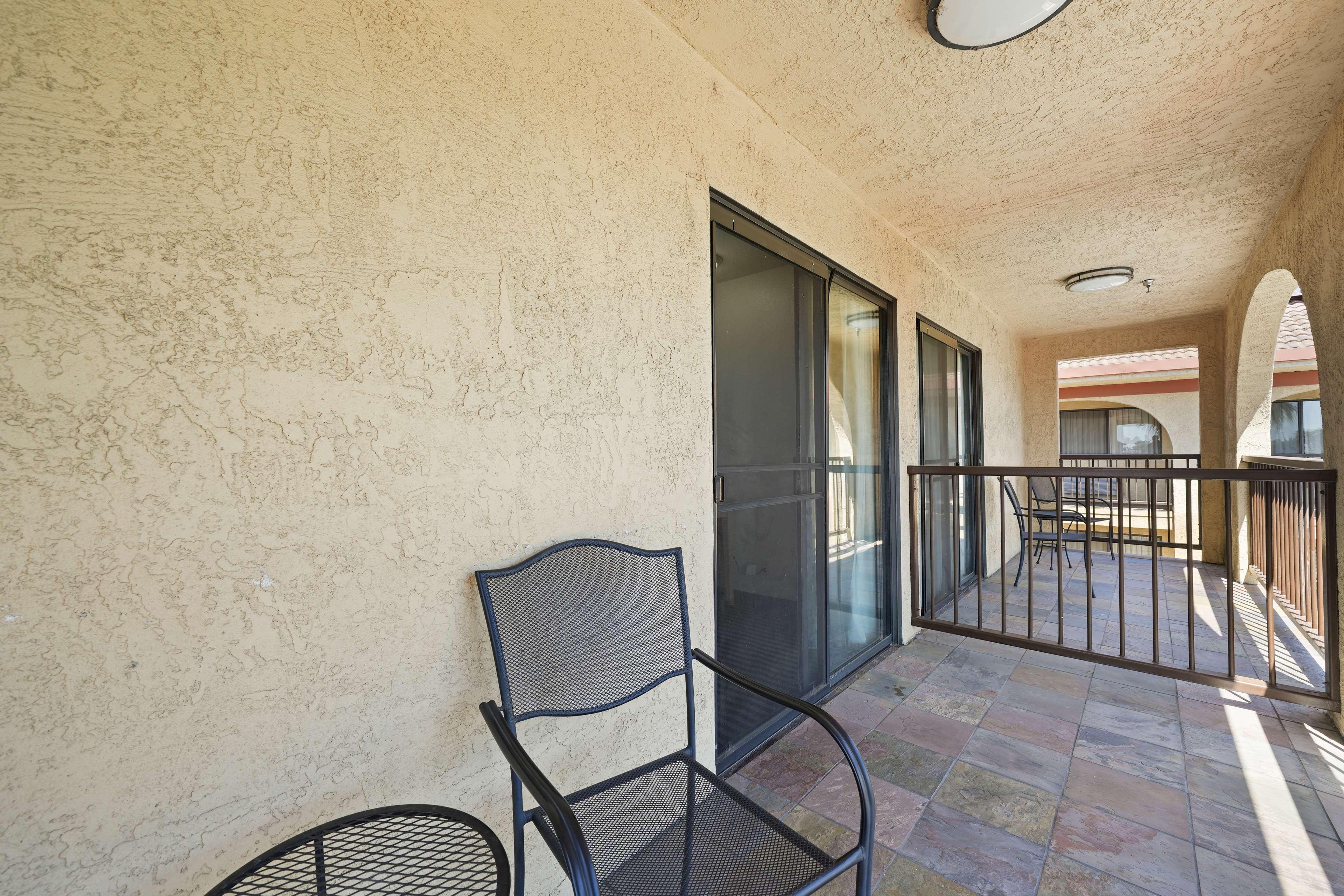 Suite Queen Size Bed