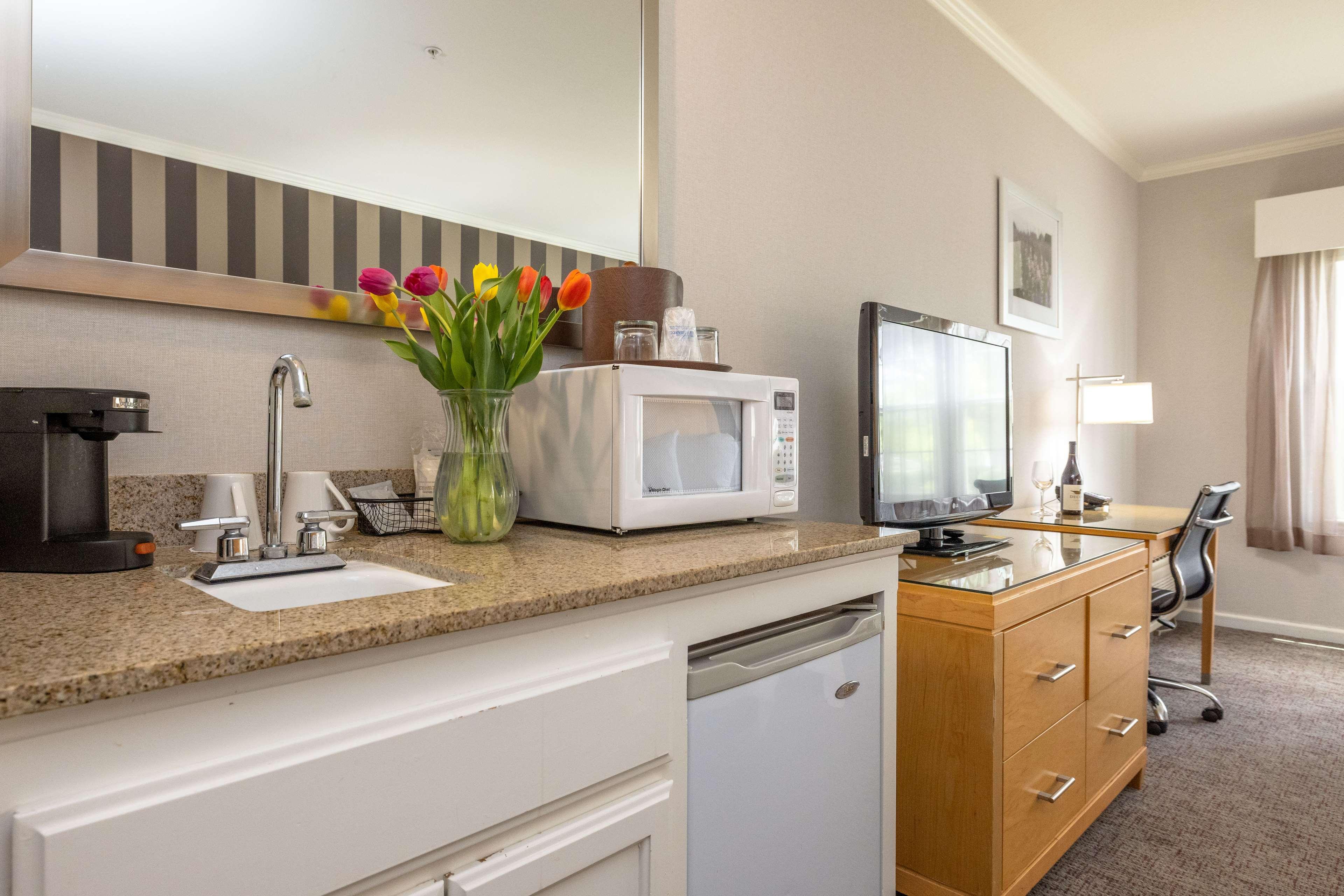 Room Two Queen Beds Non Smoking