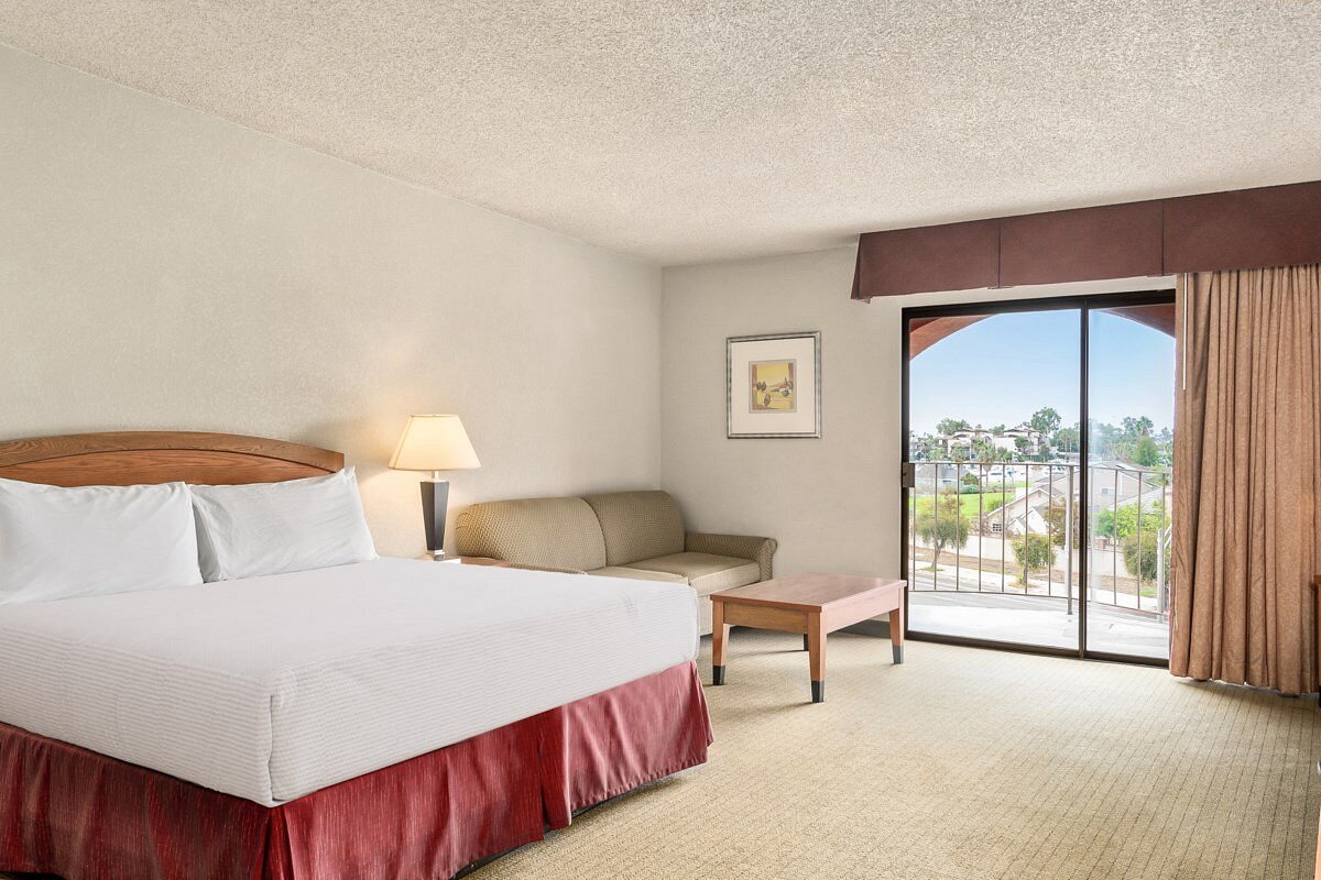 Room Premier King Bed