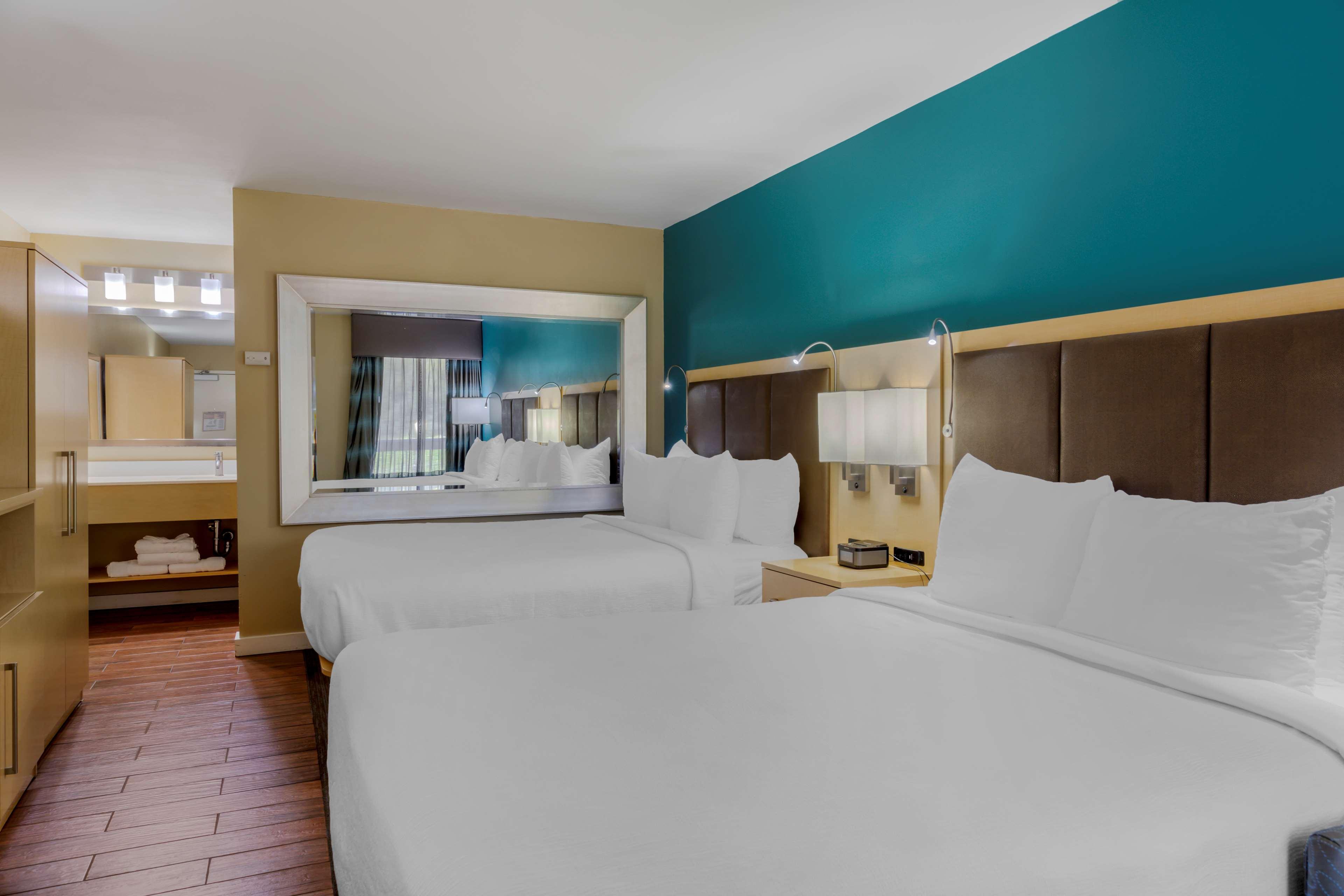 Room Two Queen Beds Non Smoking