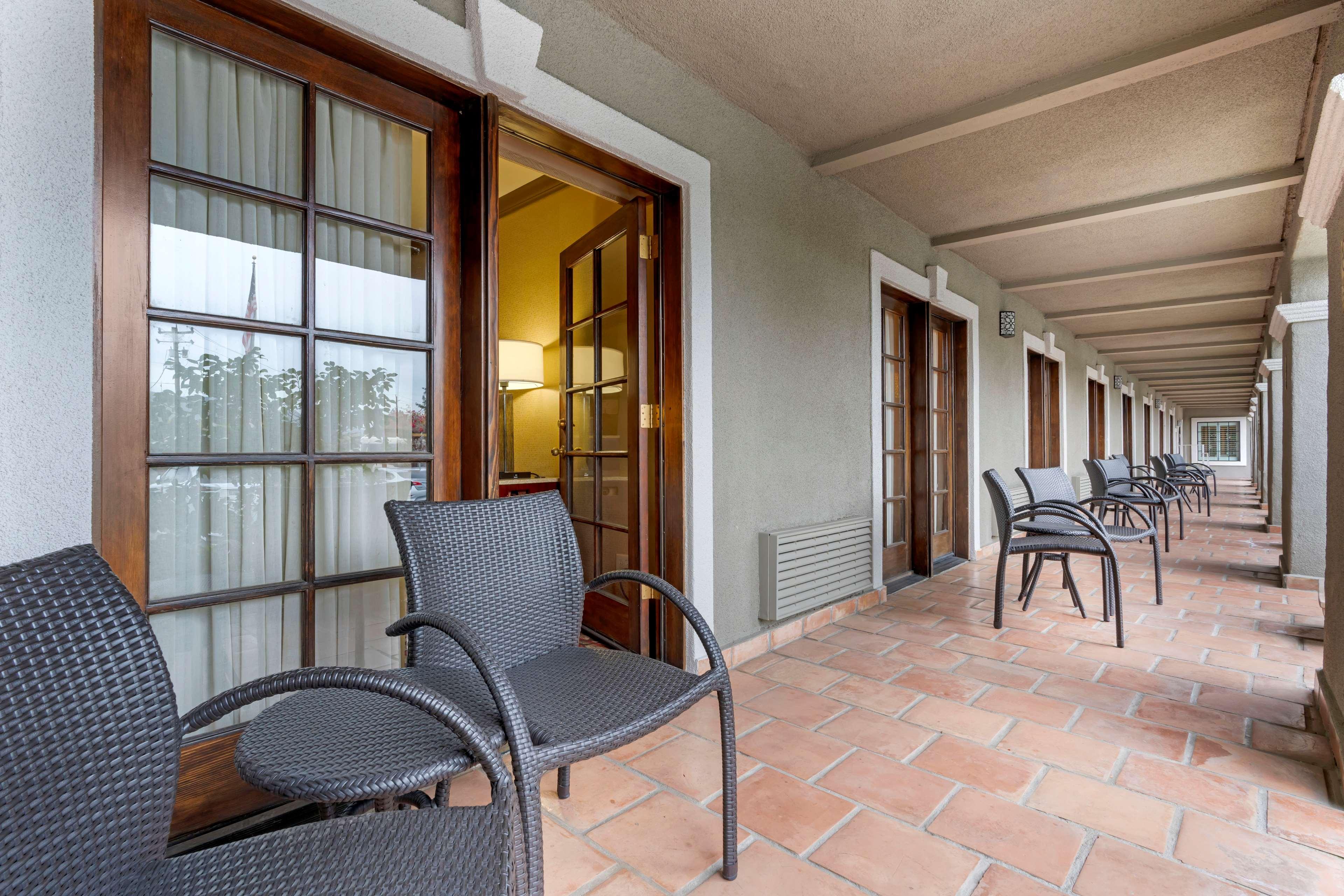 Double Two Queen Beds