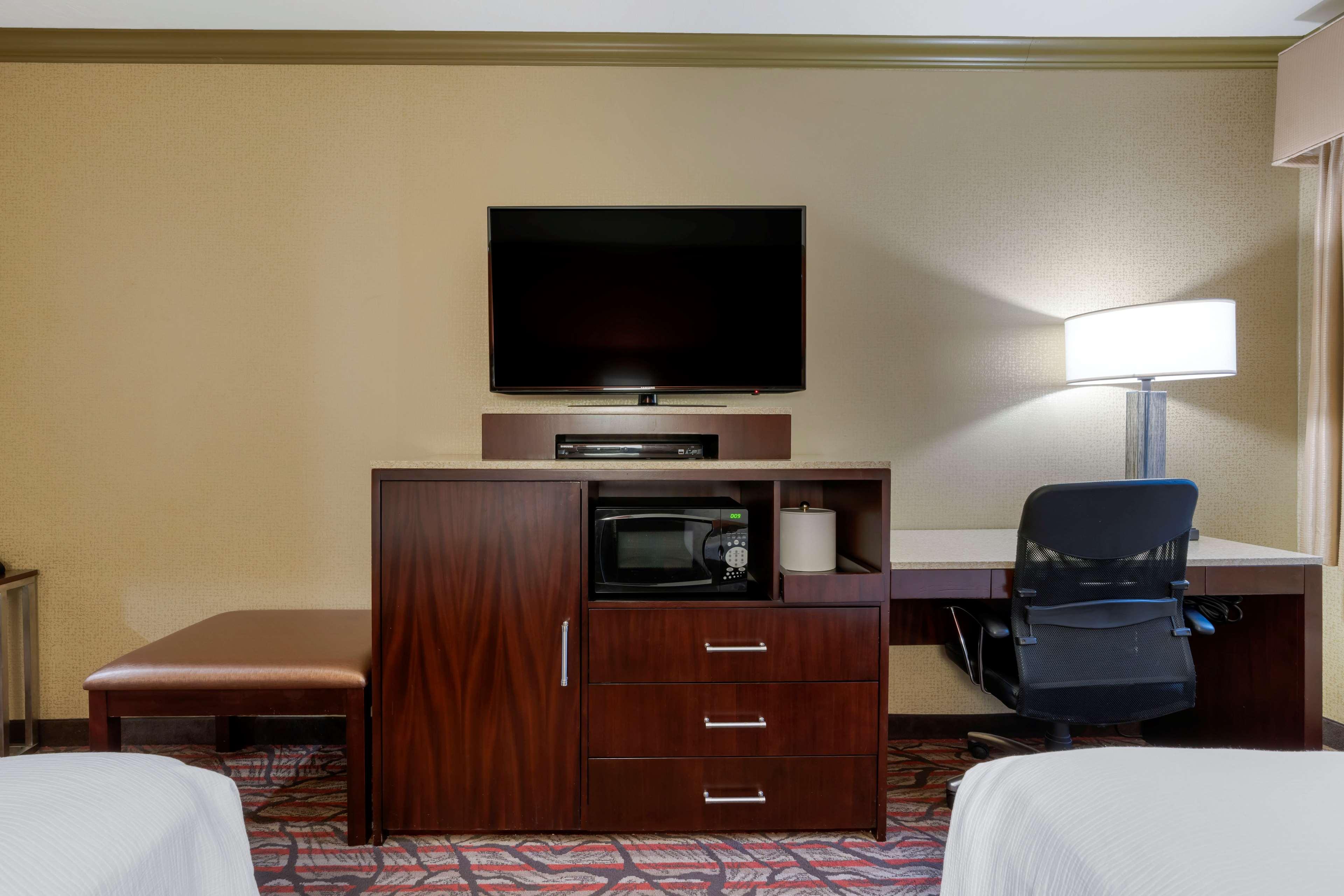 Double Two Queen Beds