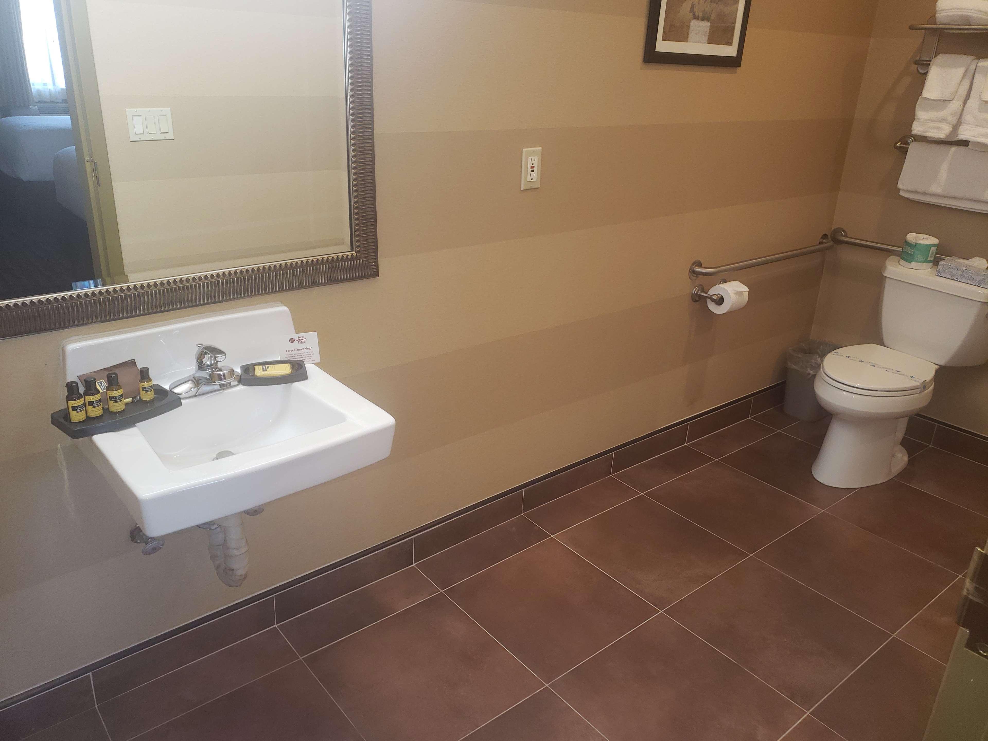 Room Two Queen Beds Non Smoking