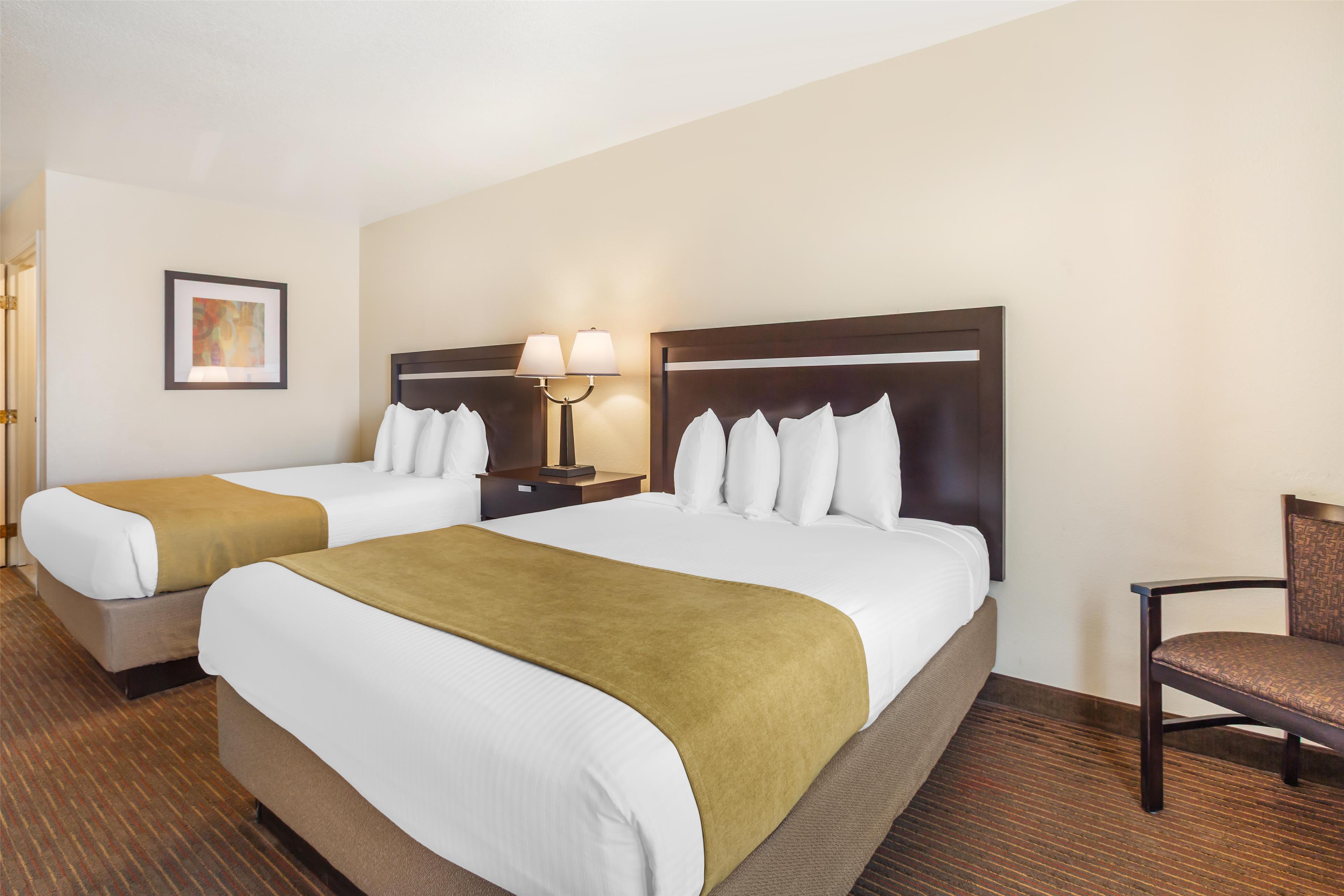 Quadruple Non Smoking