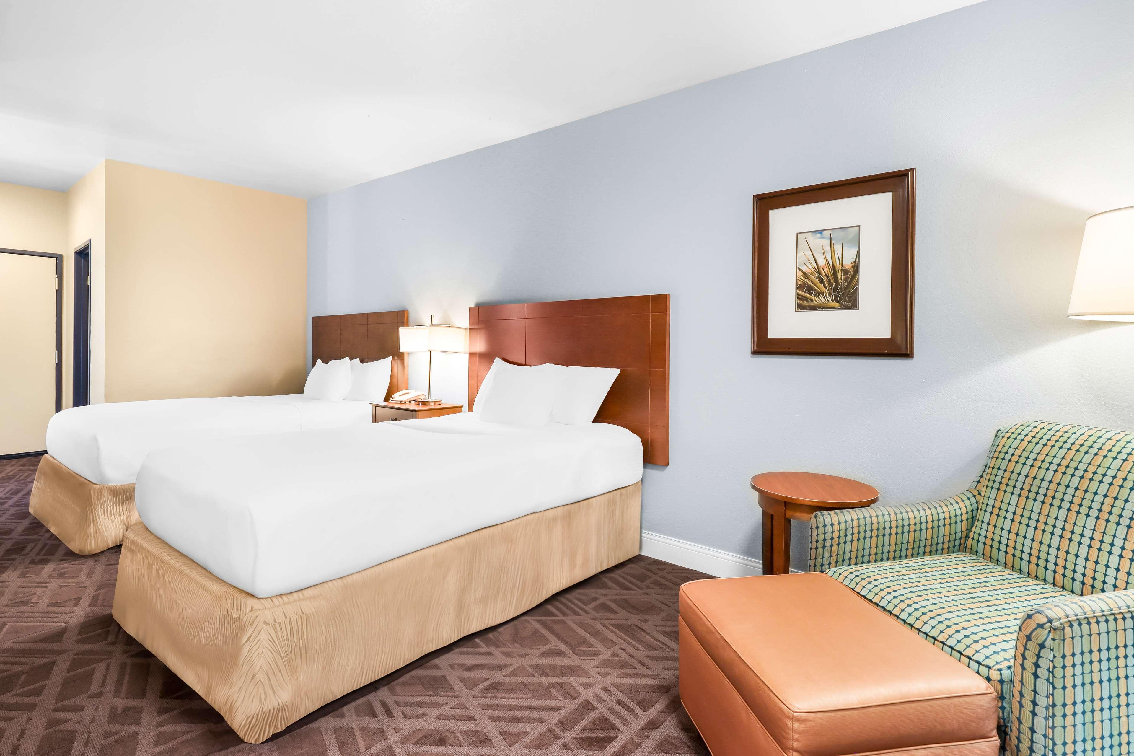 Room Two Double Beds Non Smoking