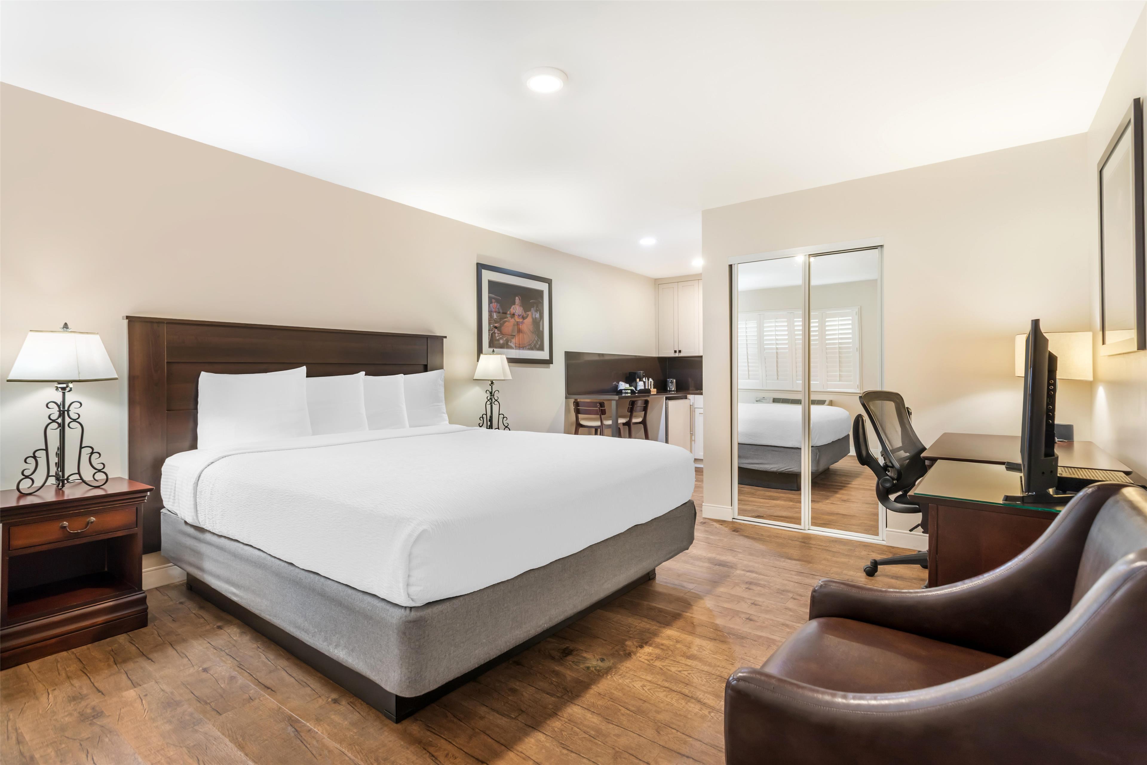 Double King Size Bed