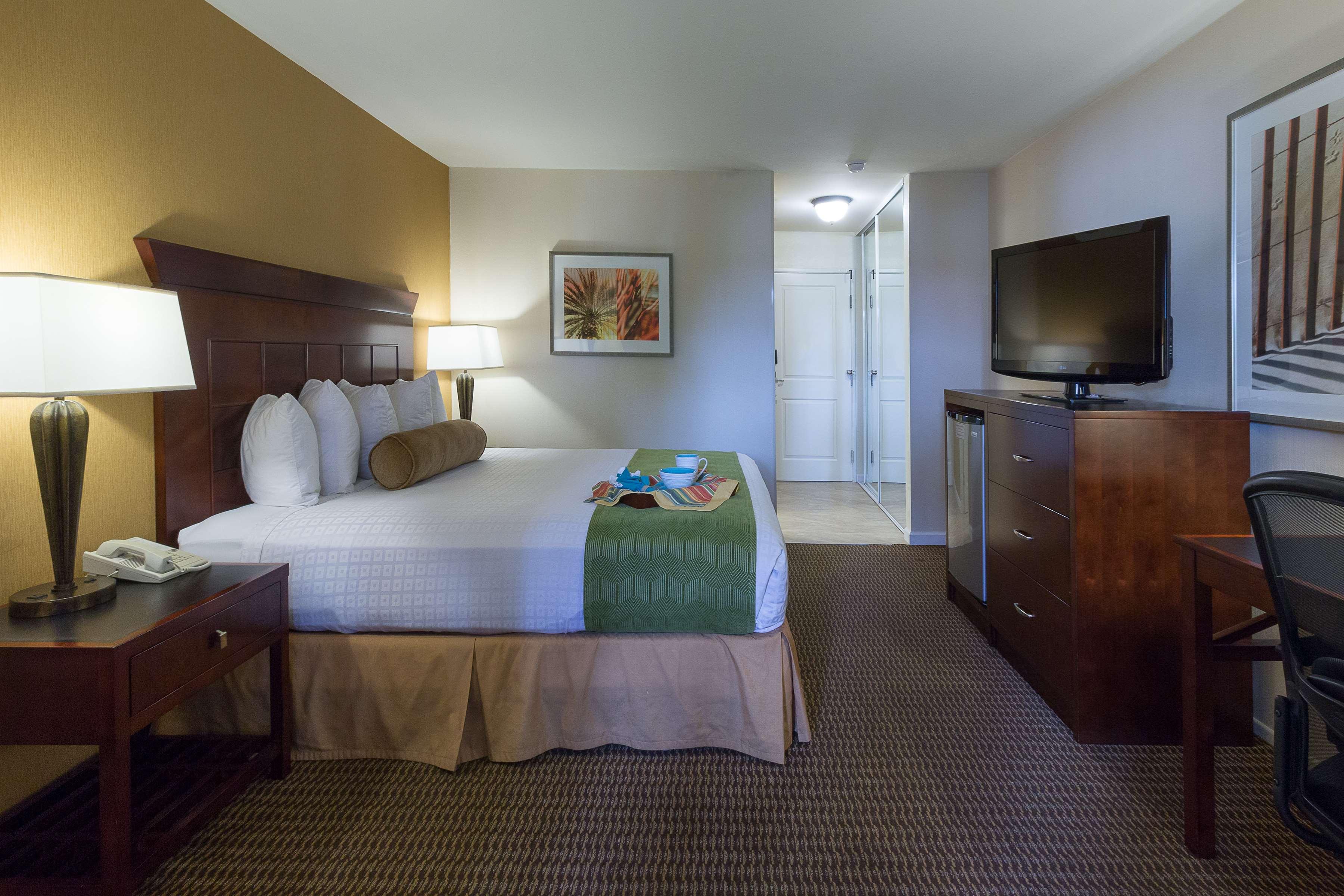 Room Queen Bed Non Smoking