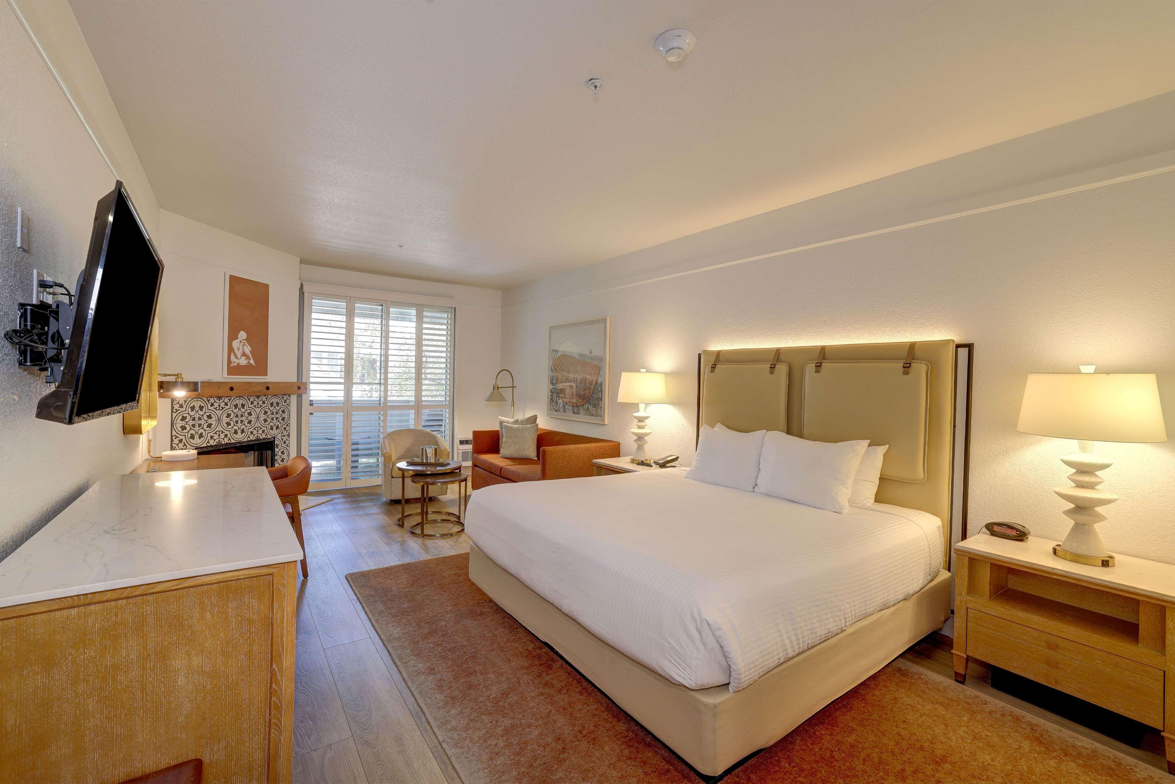 Double King Size Bed