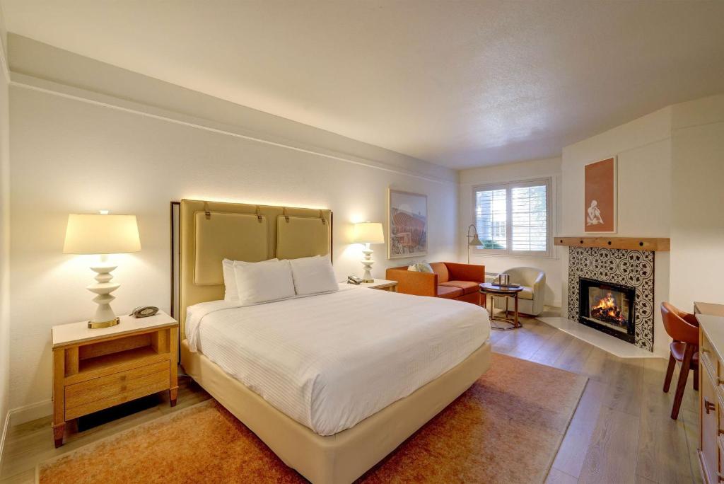 Double King Size Bed