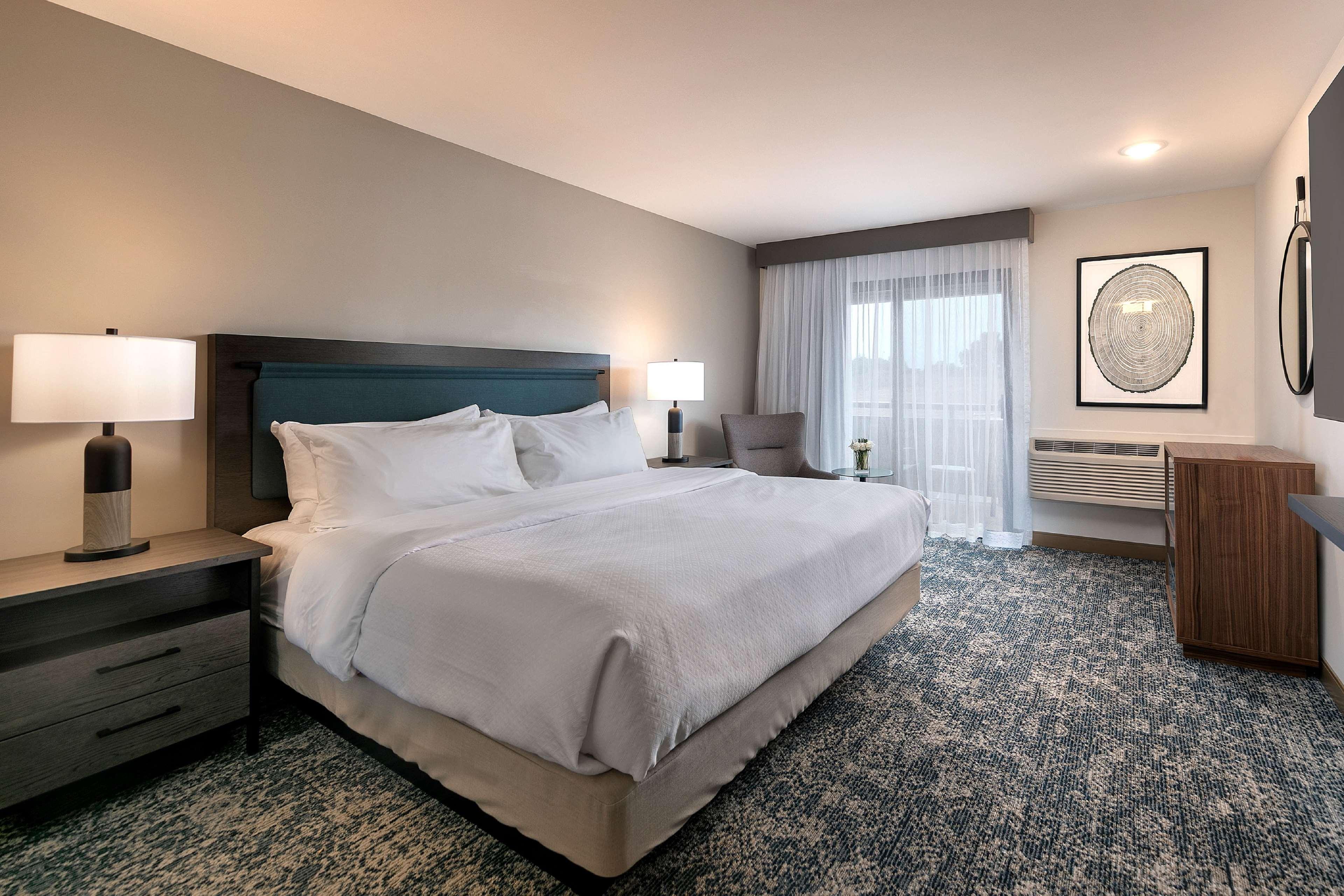 Family Room Two Queen Beds