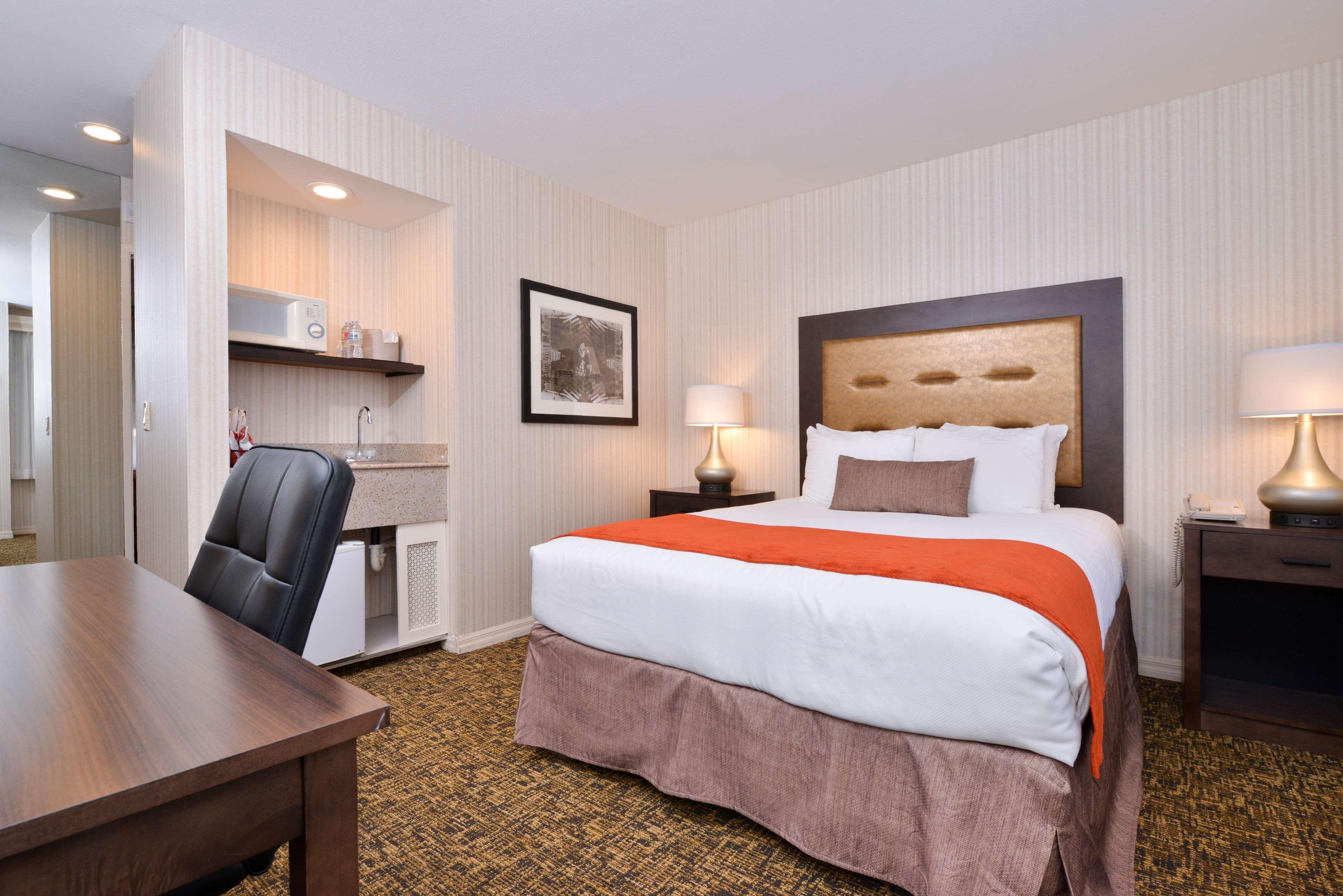 Room King Bed Non Smoking