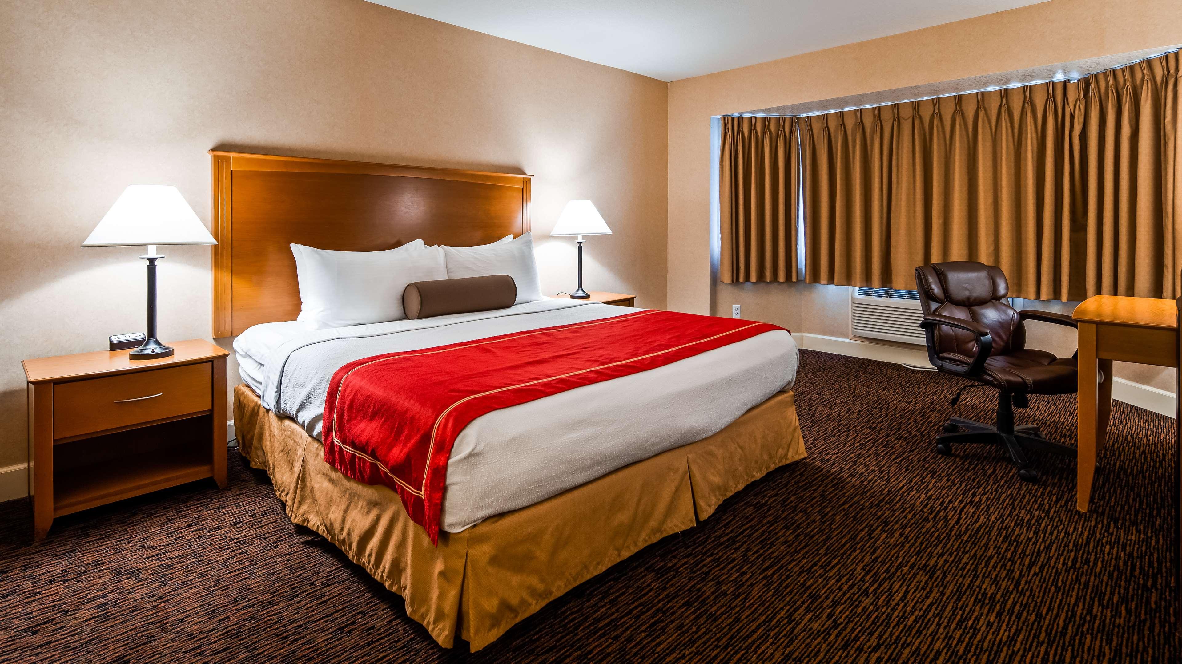 Room King Bed Non Smoking